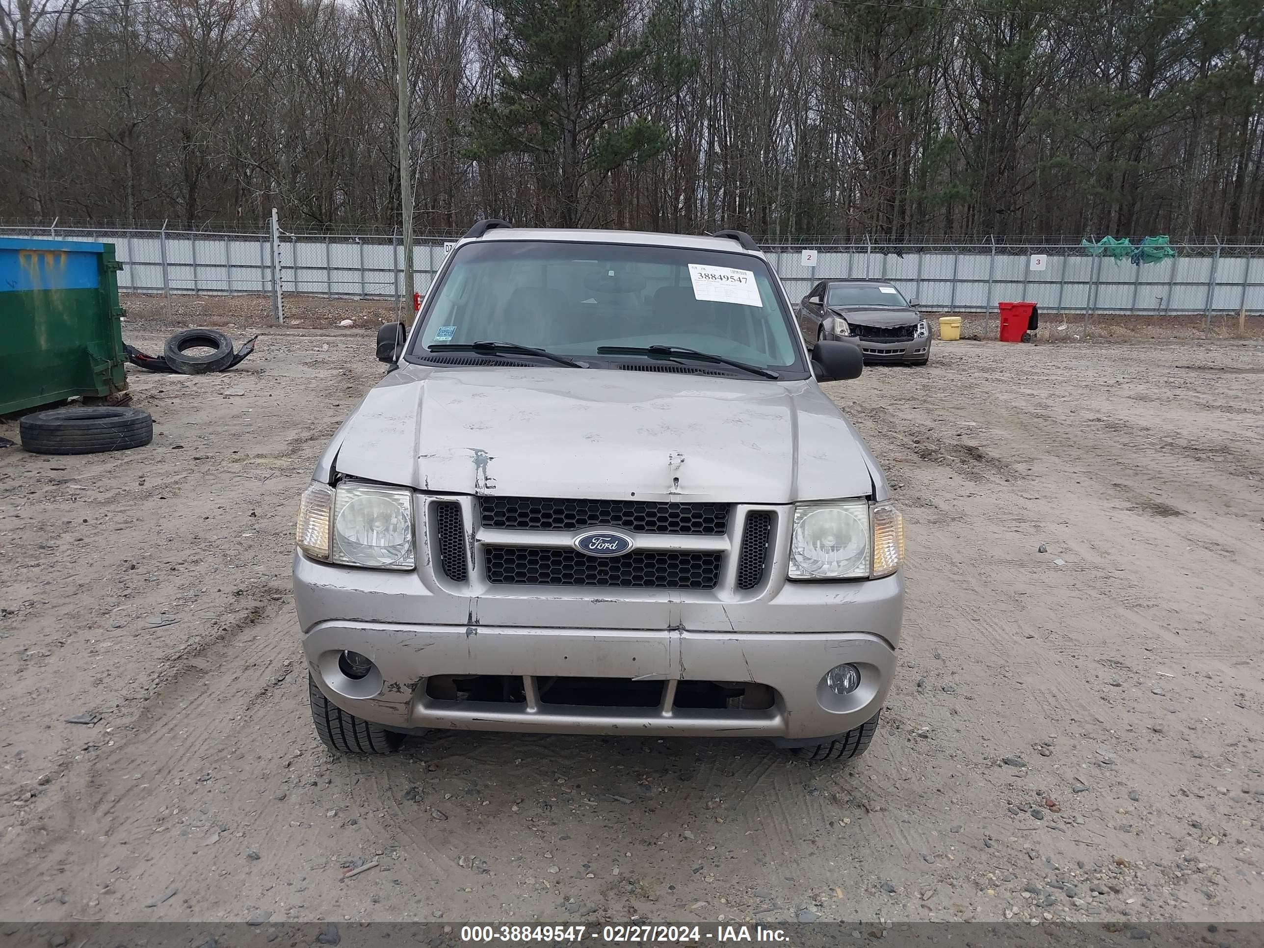 Photo 5 VIN: 1FMZU67K35UB32316 - FORD EXPLORER SPORT TRAC 