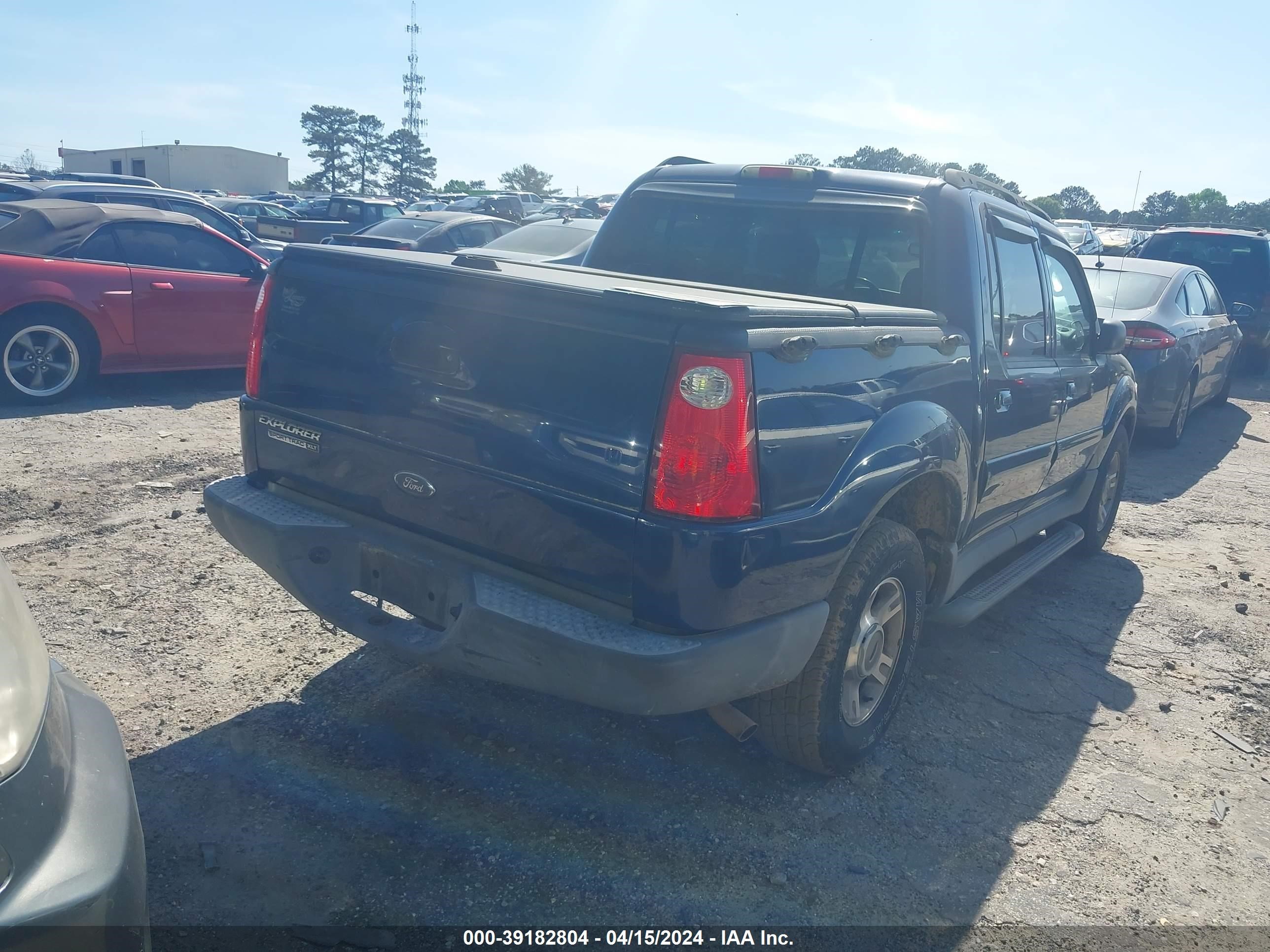 Photo 3 VIN: 1FMZU67K44UB80986 - FORD EXPLORER SPORT TRAC 