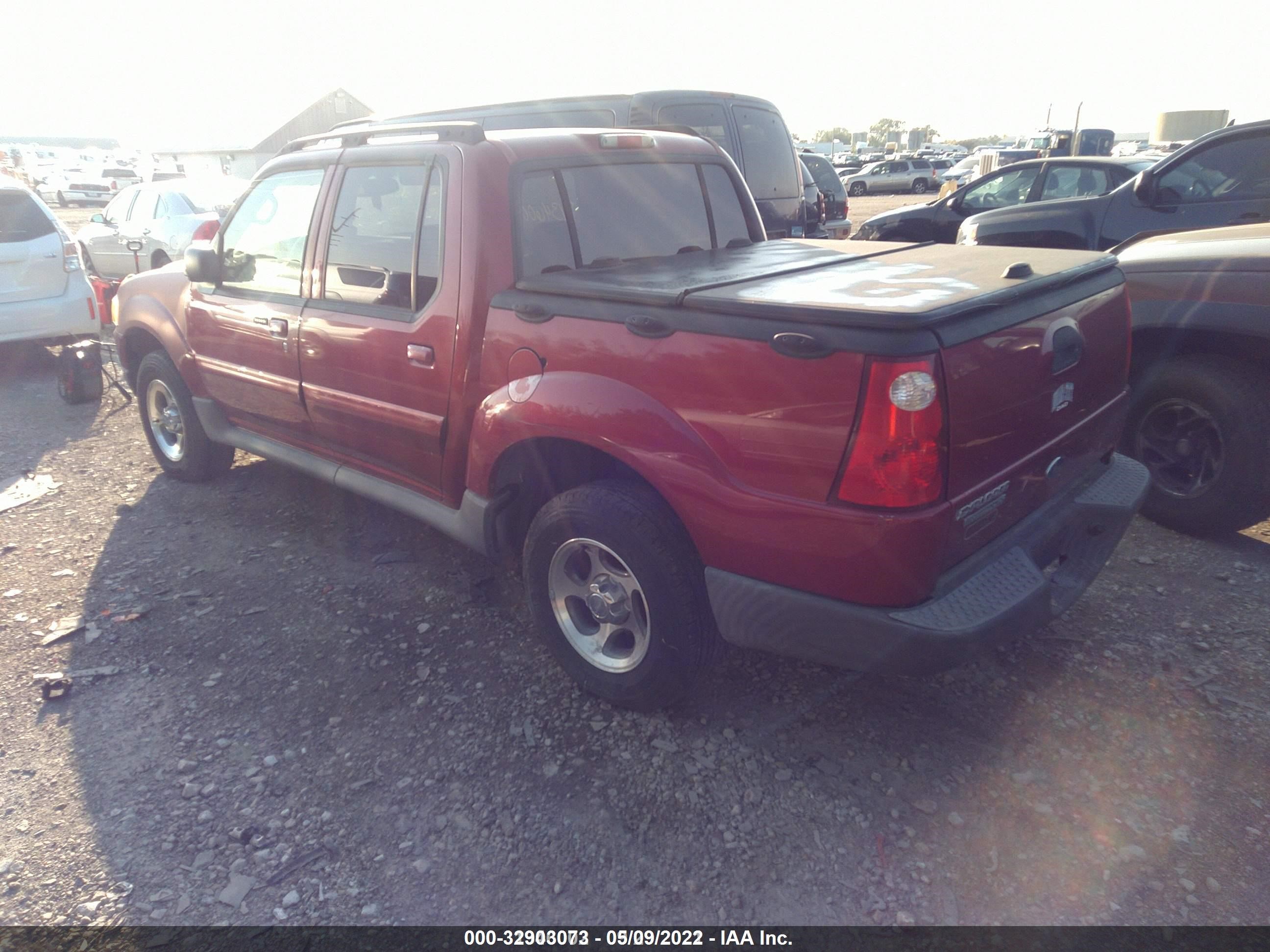 Photo 2 VIN: 1FMZU67K45UB31837 - FORD EXPLORER SPORT TRAC 