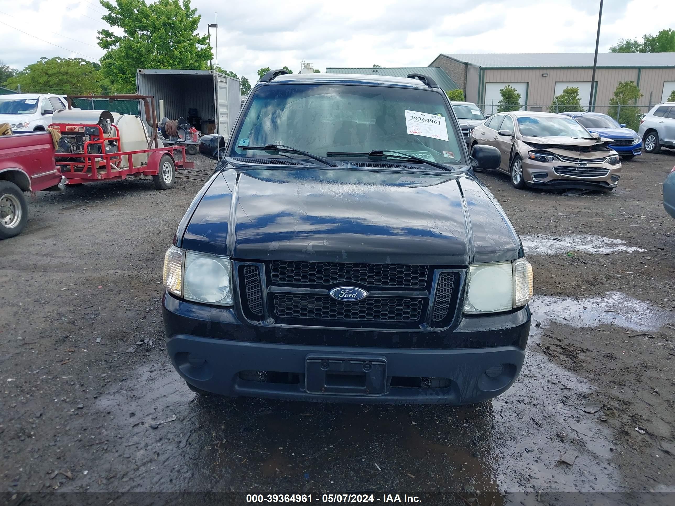 Photo 12 VIN: 1FMZU67K65UB45724 - FORD EXPLORER SPORT TRAC 