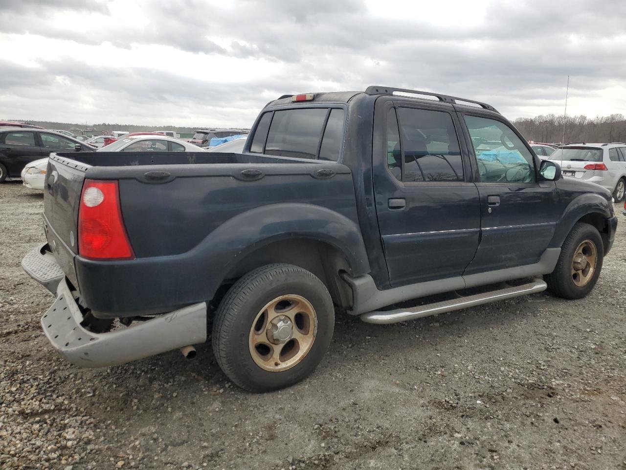 Photo 2 VIN: 1FMZU67K95UA88886 - FORD EXPLORER 