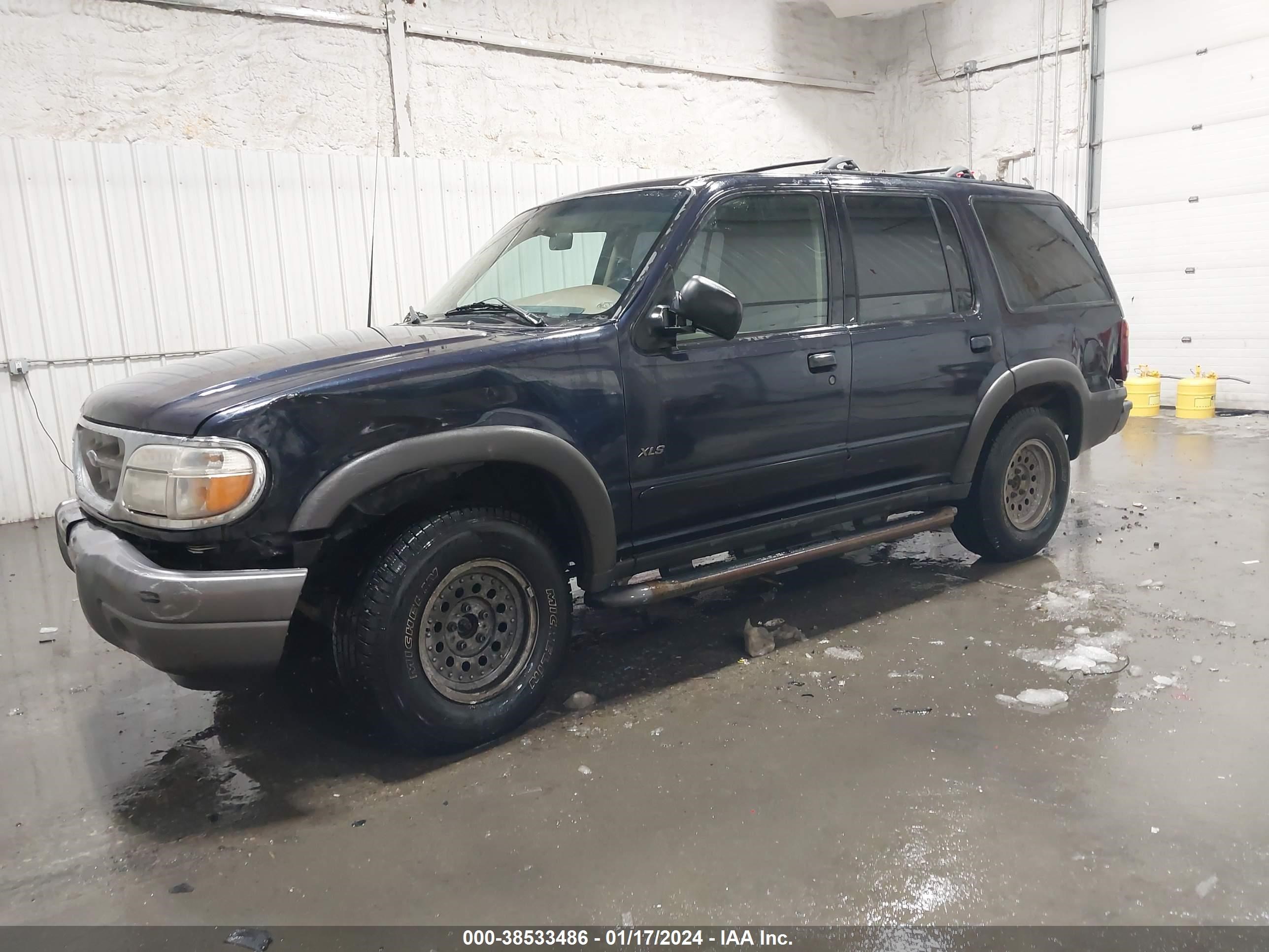 Photo 1 VIN: 1FMZU72E41ZA56593 - FORD EXPLORER 