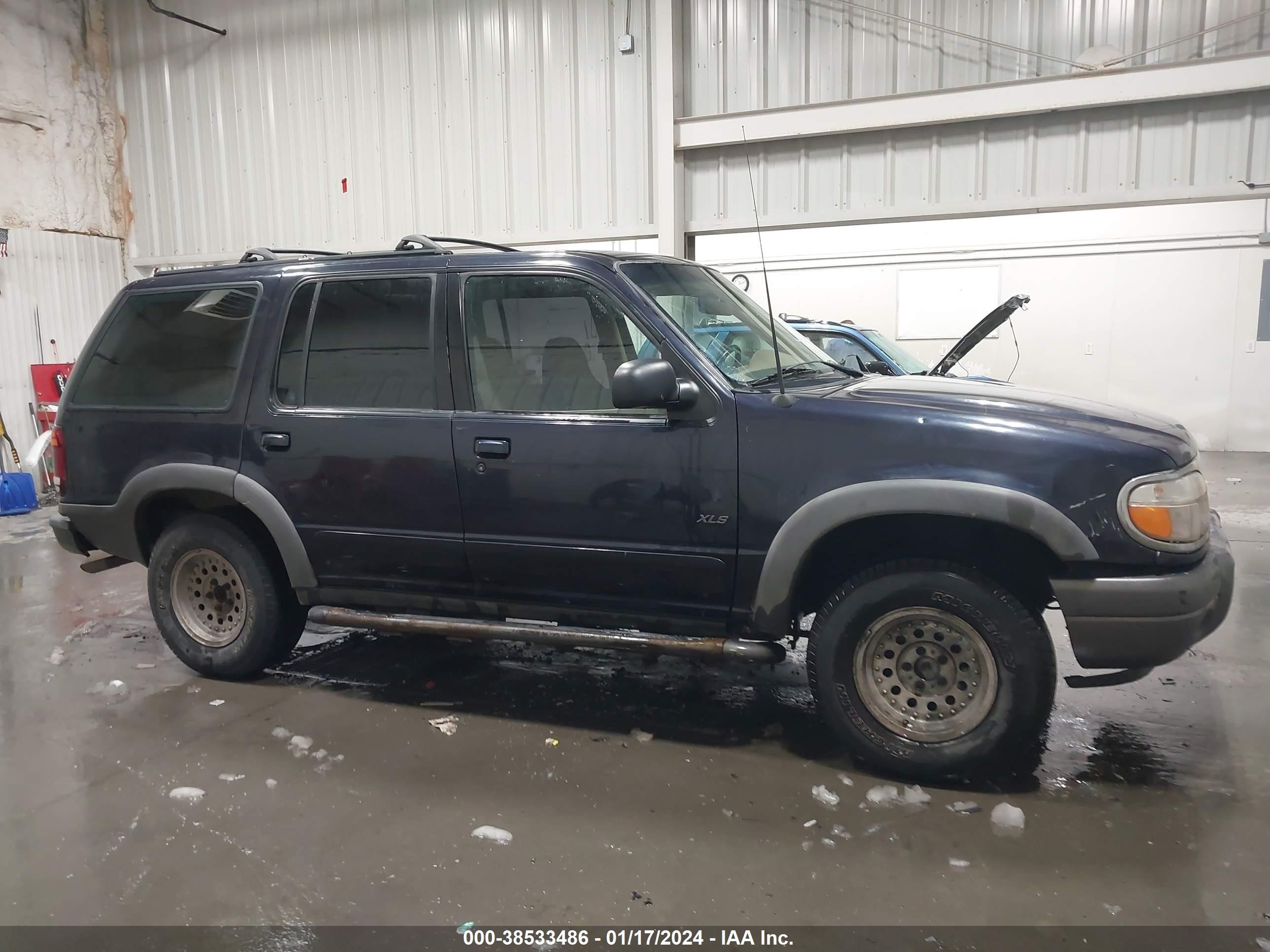 Photo 12 VIN: 1FMZU72E41ZA56593 - FORD EXPLORER 