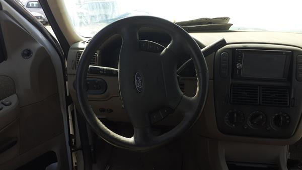 Photo 11 VIN: 1FMZU72E75ZA74480 - FORD EXPLORER 