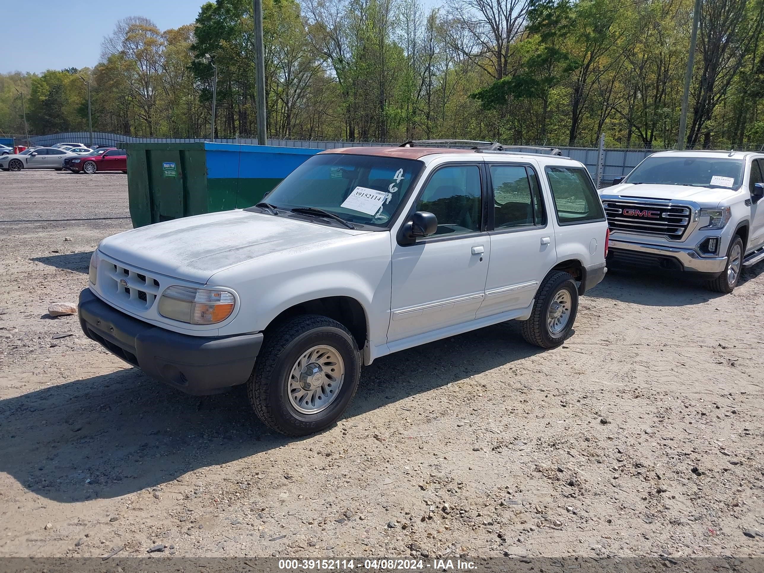 Photo 1 VIN: 1FMZU72E81ZA23385 - FORD EXPLORER 