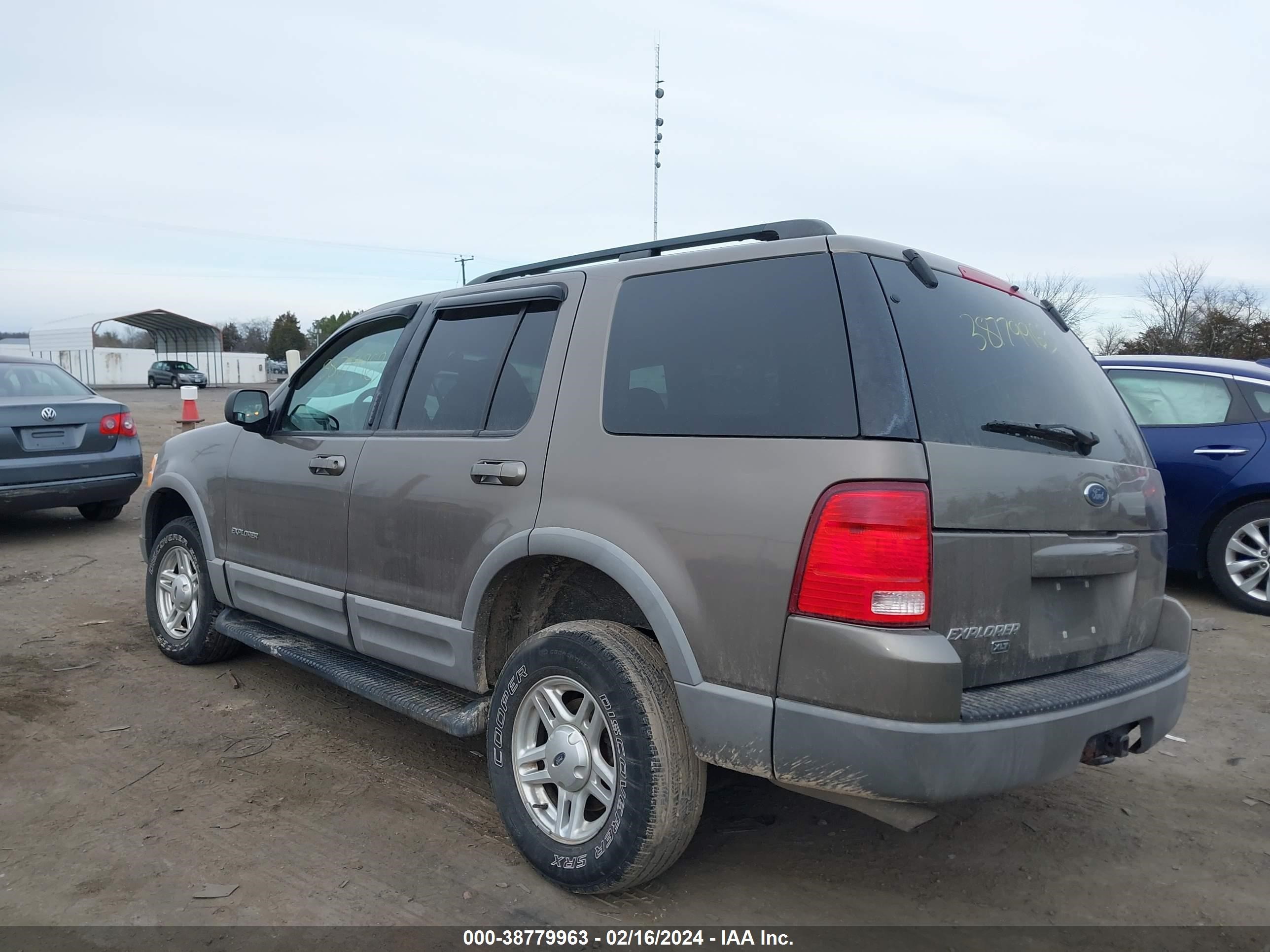 Photo 2 VIN: 1FMZU73E82UC33501 - FORD EXPLORER 