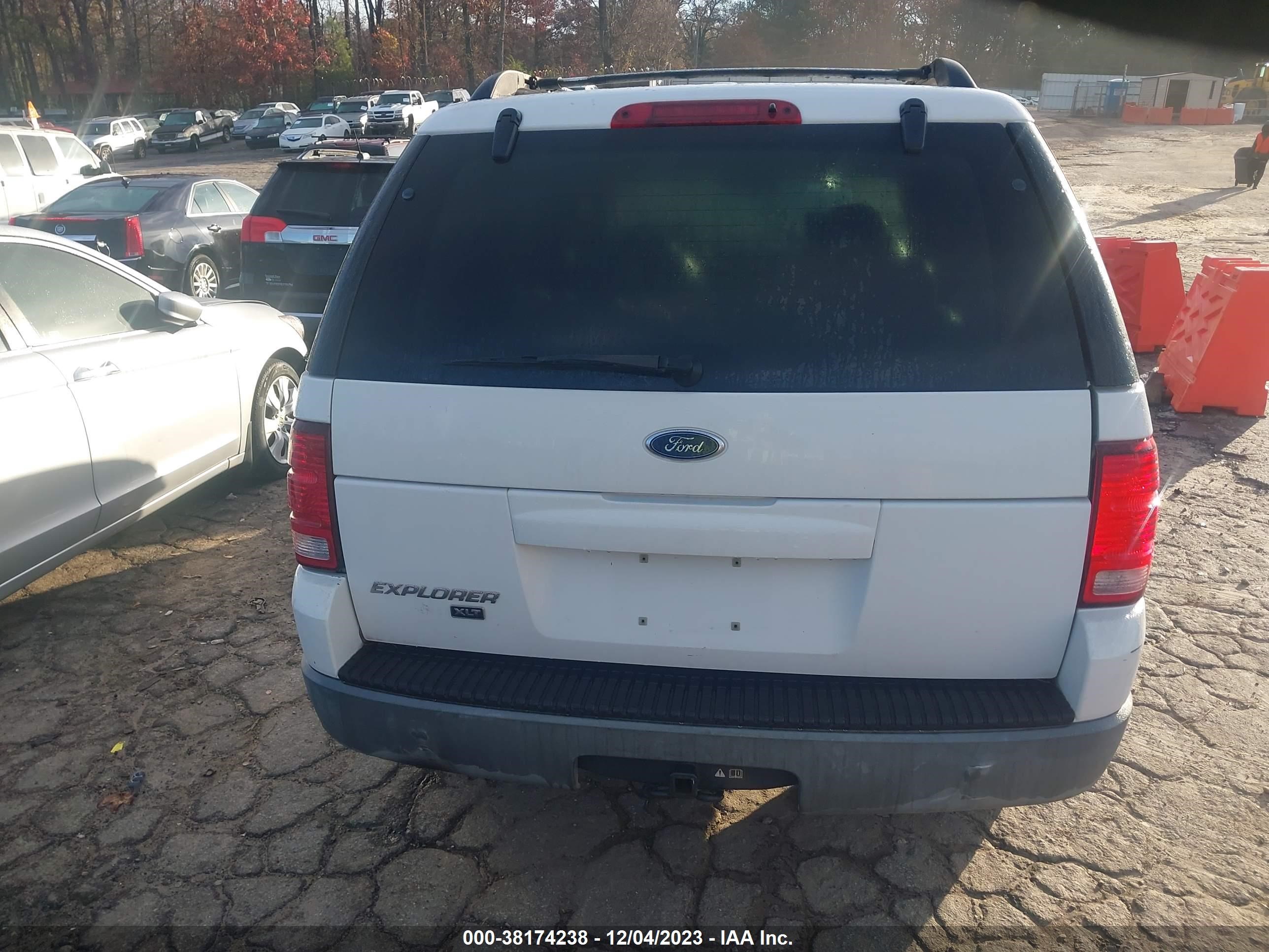 Photo 15 VIN: 1FMZU73EX2UA01241 - FORD EXPLORER 