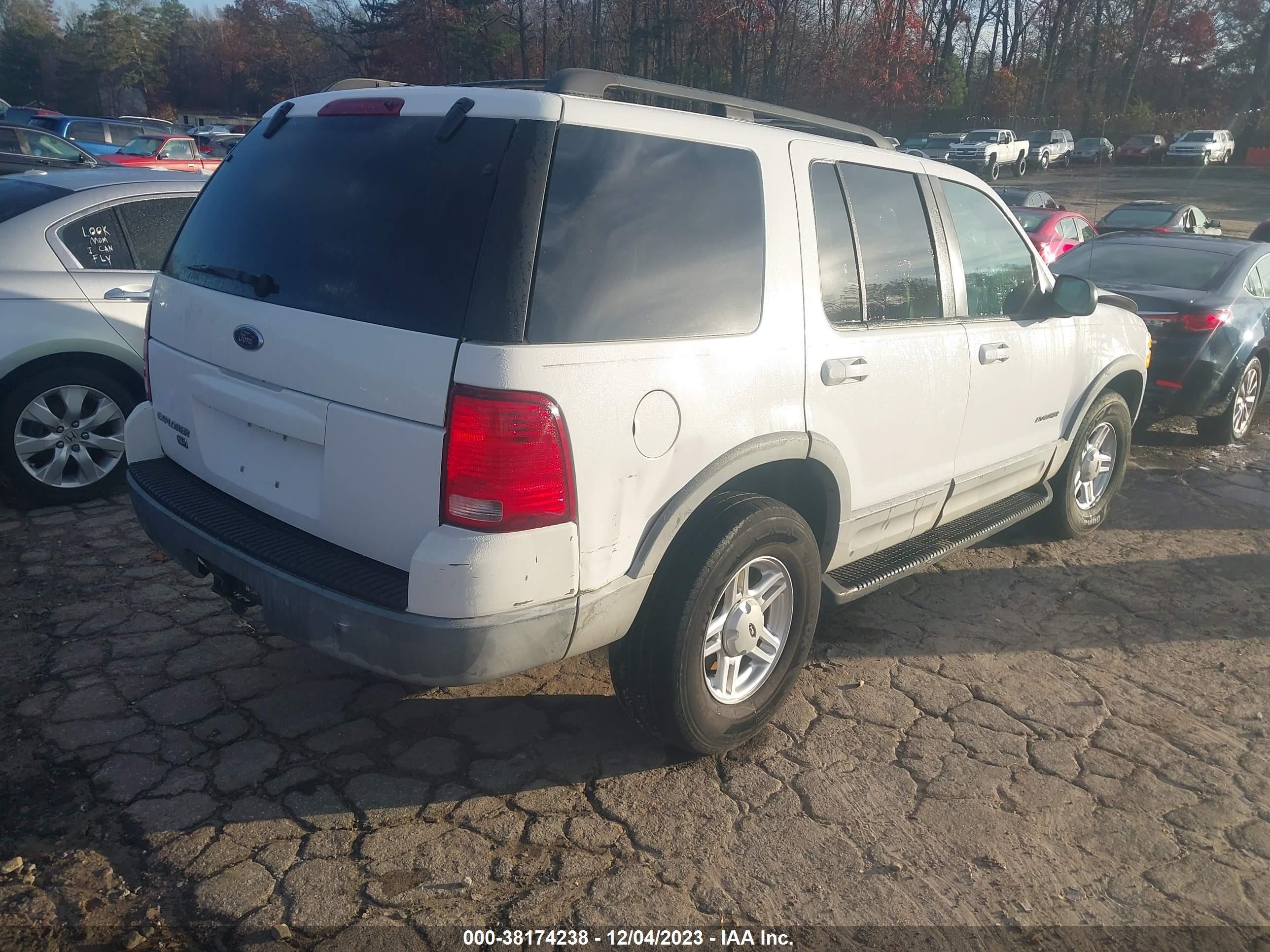 Photo 3 VIN: 1FMZU73EX2UA01241 - FORD EXPLORER 