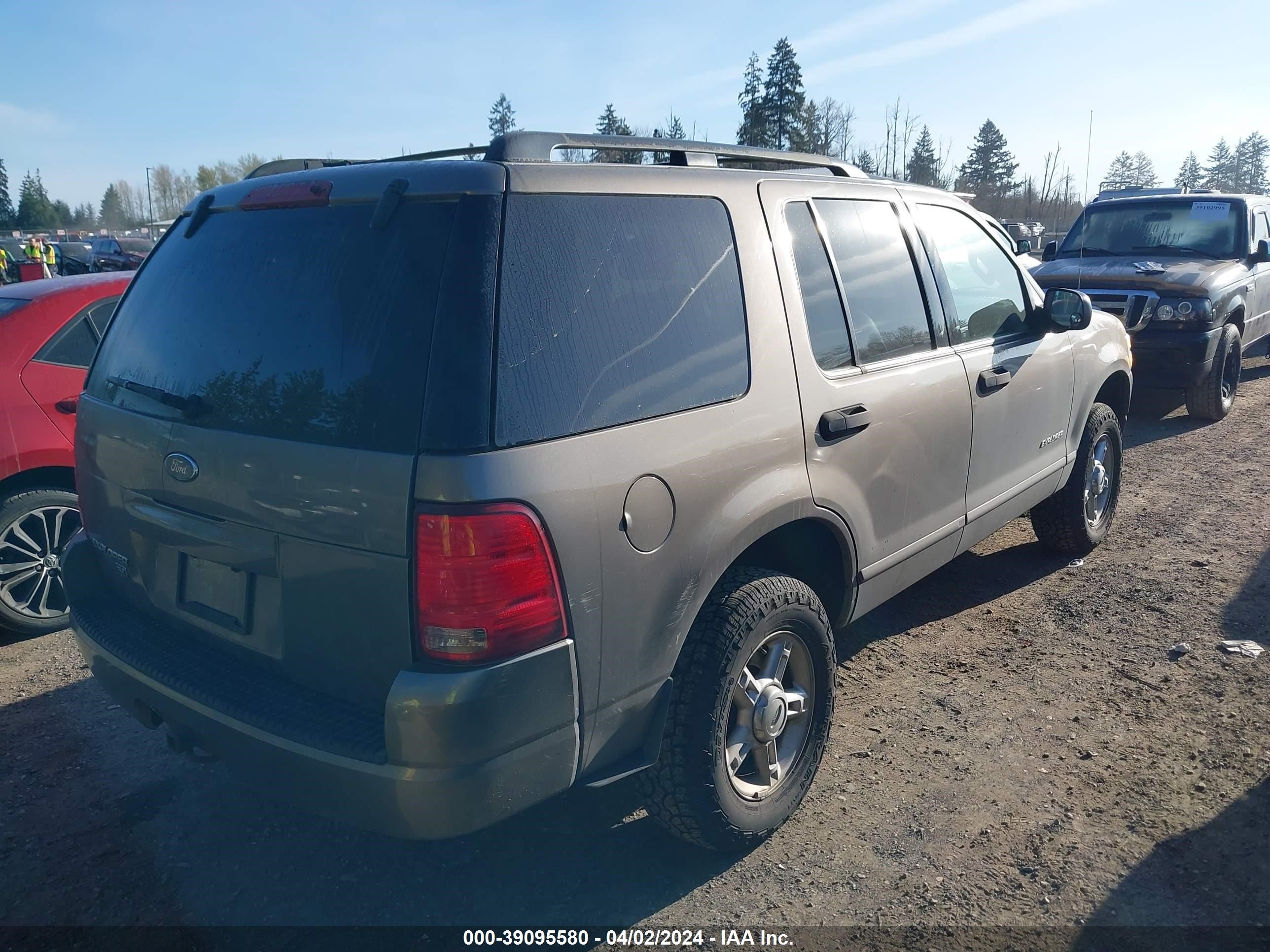 Photo 3 VIN: 1FMZU73K14UB72646 - FORD EXPLORER 