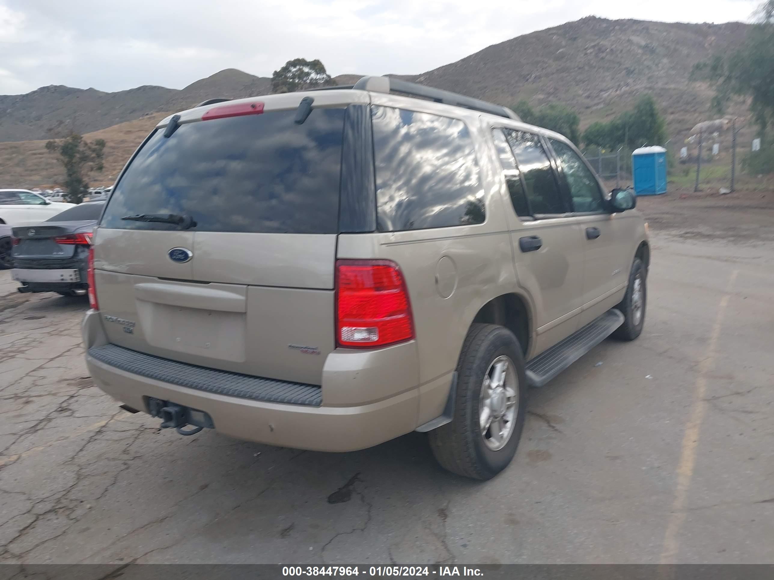 Photo 3 VIN: 1FMZU73K25ZA46364 - FORD EXPLORER 