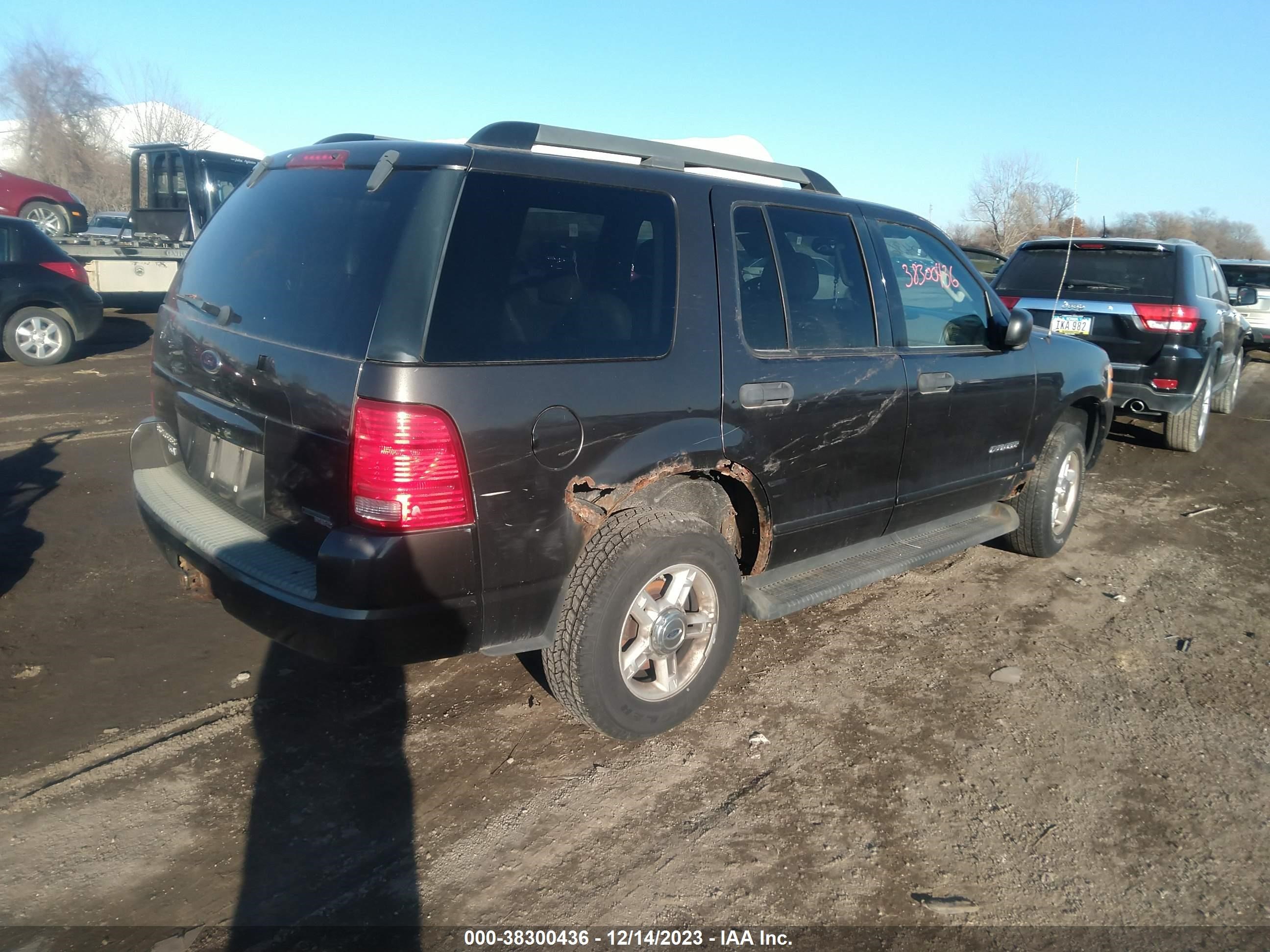 Photo 3 VIN: 1FMZU73K55UA50759 - FORD EXPLORER 