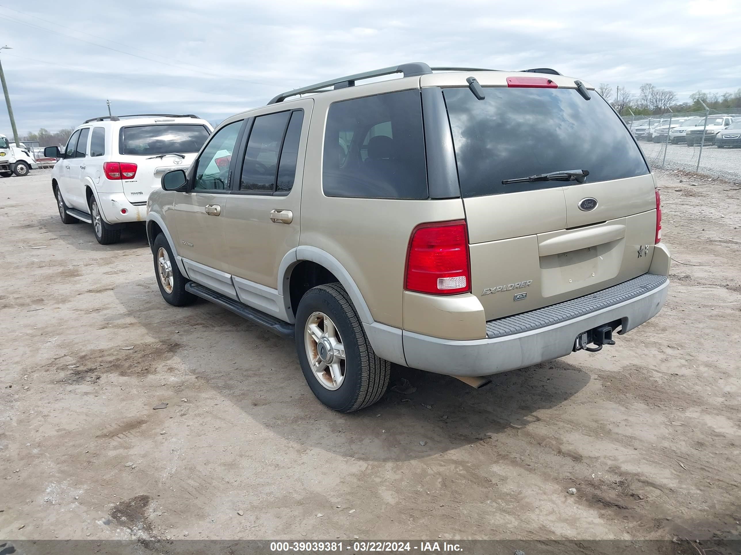 Photo 2 VIN: 1FMZU73W32ZC49214 - FORD EXPLORER 