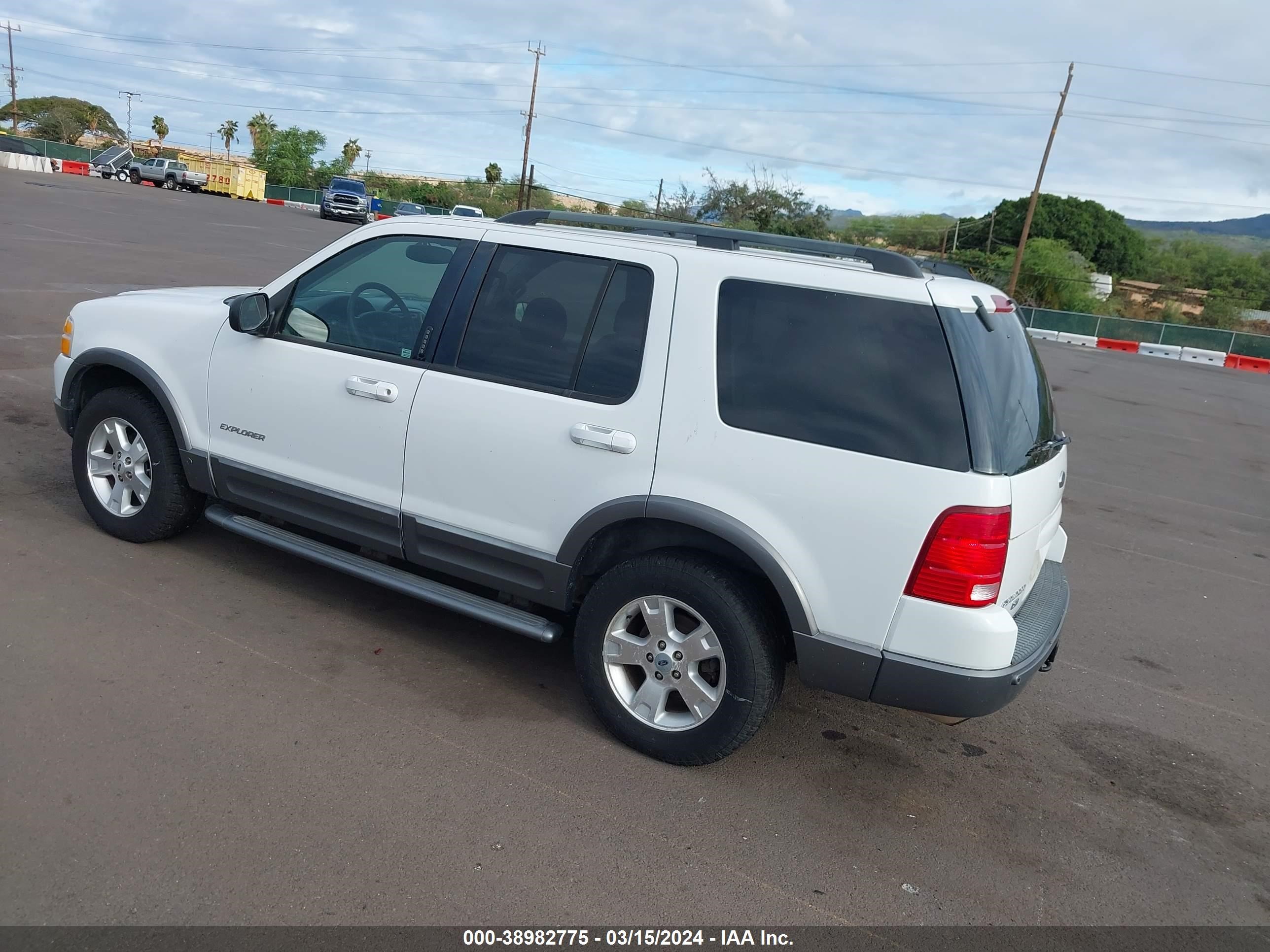 Photo 2 VIN: 1FMZU73W94ZA01407 - FORD EXPLORER 