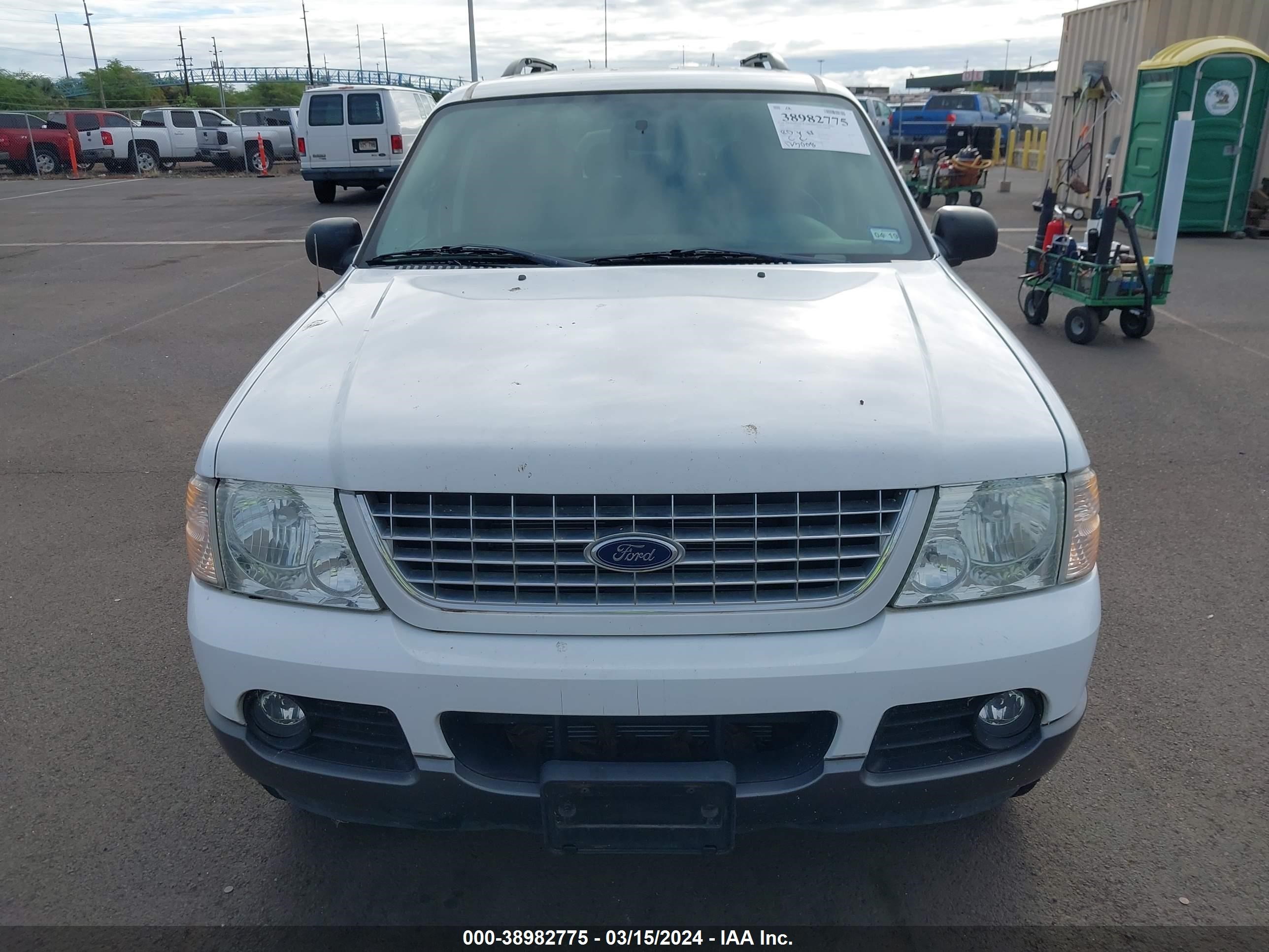 Photo 5 VIN: 1FMZU73W94ZA01407 - FORD EXPLORER 