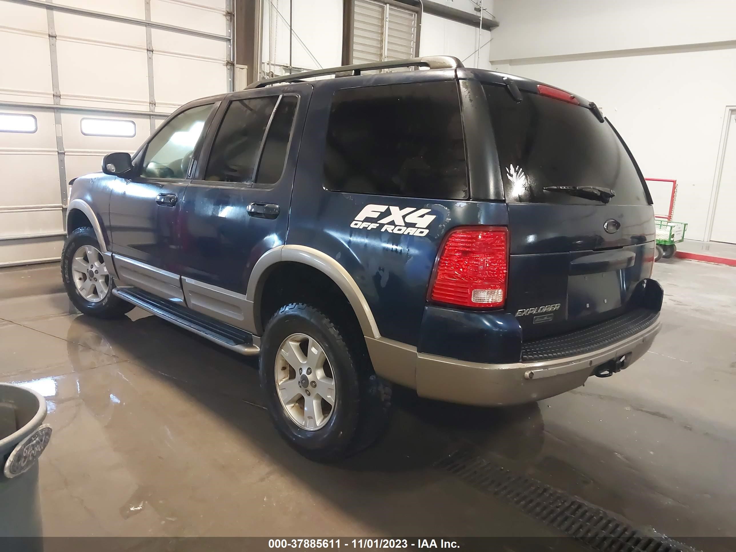 Photo 2 VIN: 1FMZU74W33ZA17471 - FORD EXPLORER 