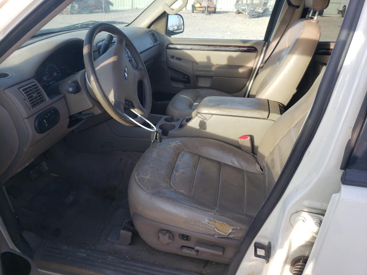 Photo 6 VIN: 1FMZU75W34ZA69604 - FORD EXPLORER 