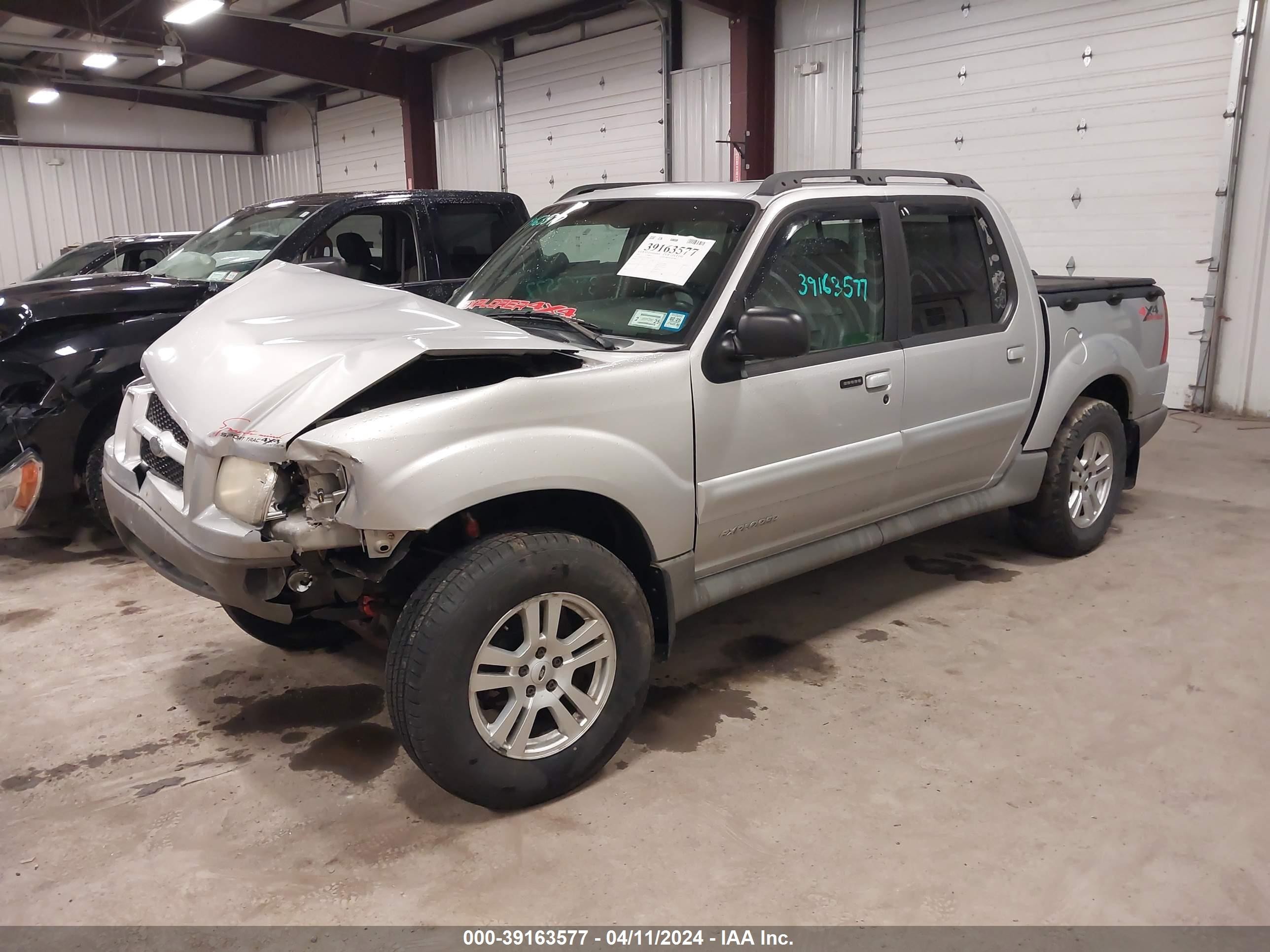 Photo 1 VIN: 1FMZU77E11UB69181 - FORD EXPLORER SPORT TRAC 