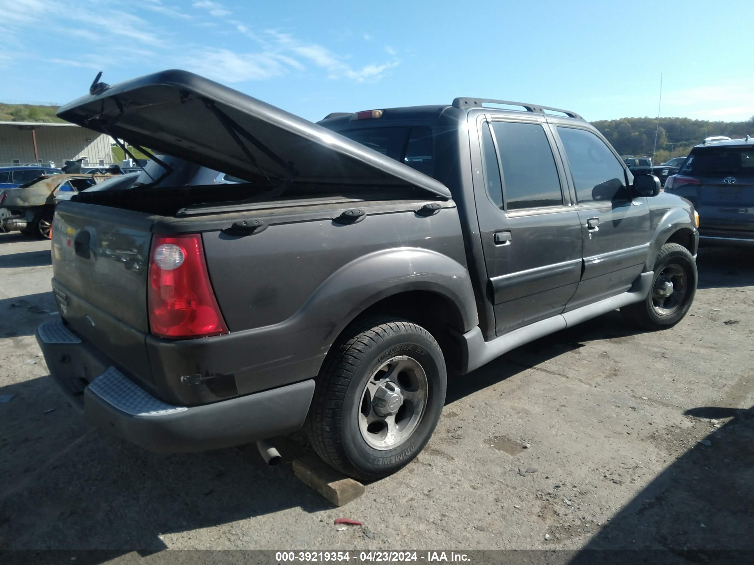 Photo 3 VIN: 1FMZU77KX5UA43901 - FORD EXPLORER SPORT TRAC 