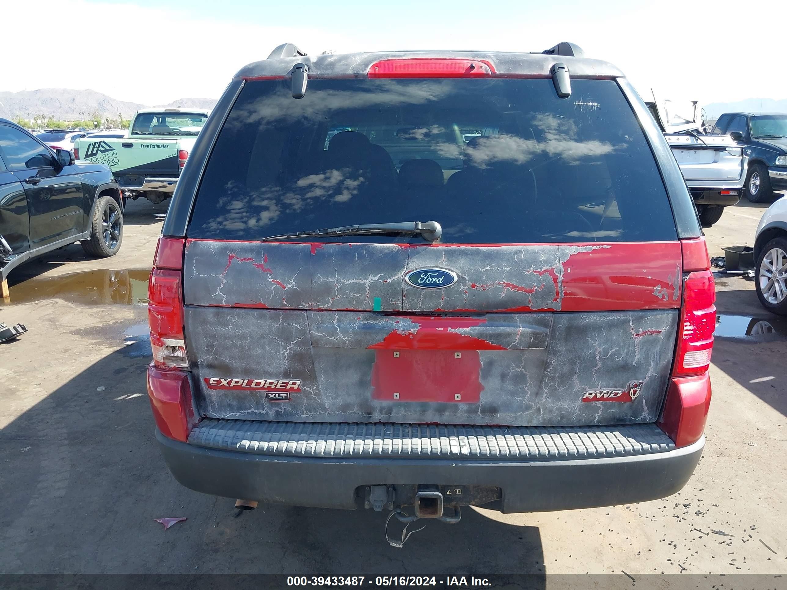 Photo 15 VIN: 1FMZU83W23UB21566 - FORD EXPLORER 