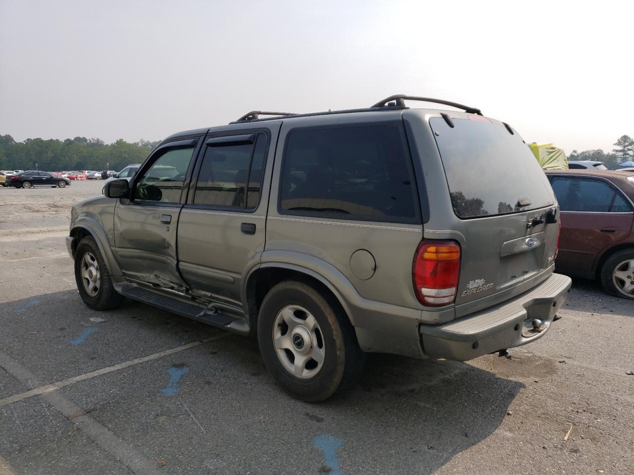 Photo 1 VIN: 1FMZU85P0YUB27444 - FORD EXPLORER 