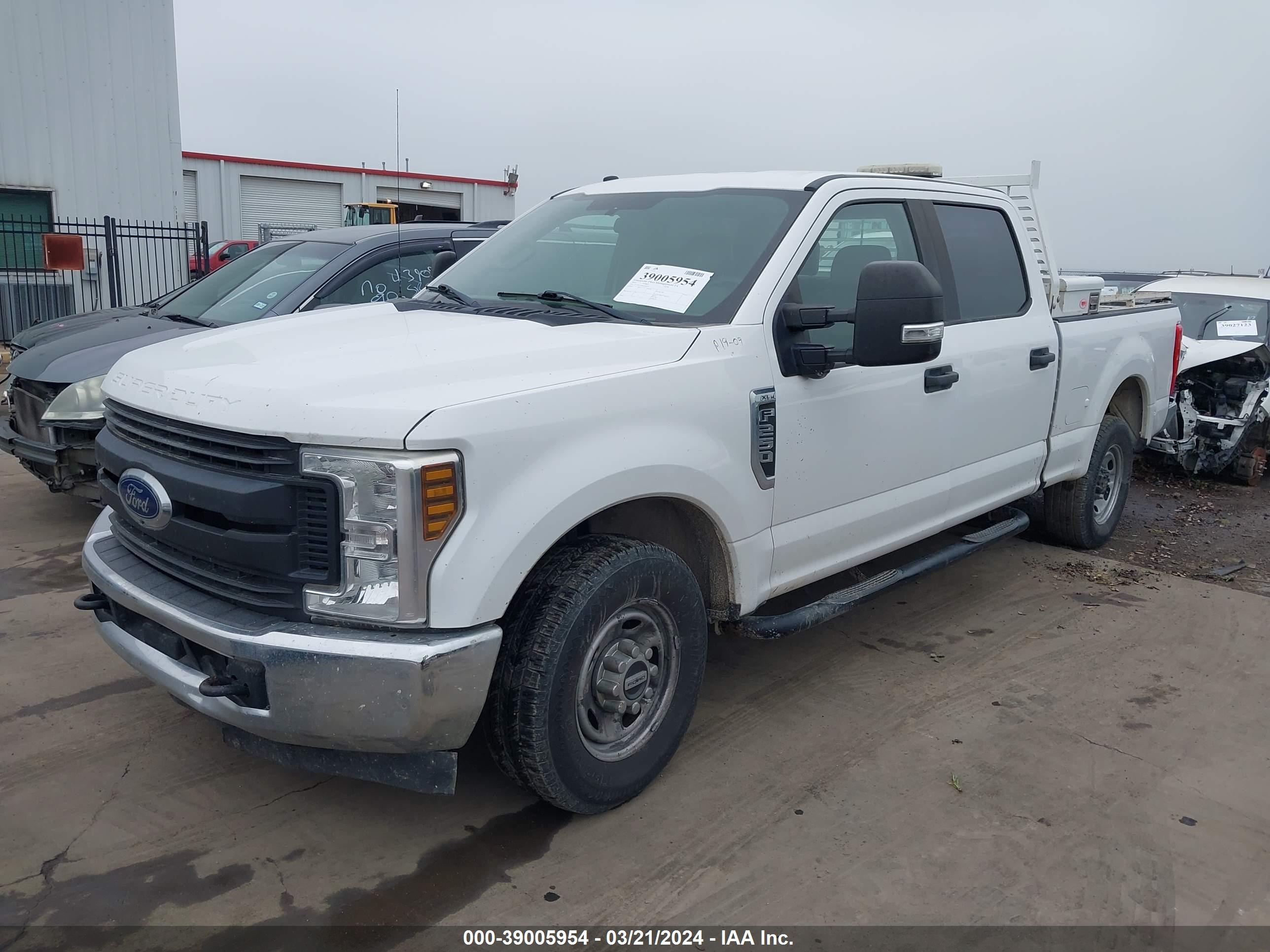 Photo 1 VIN: 1FT7W2A61KEC81114 - FORD F250 