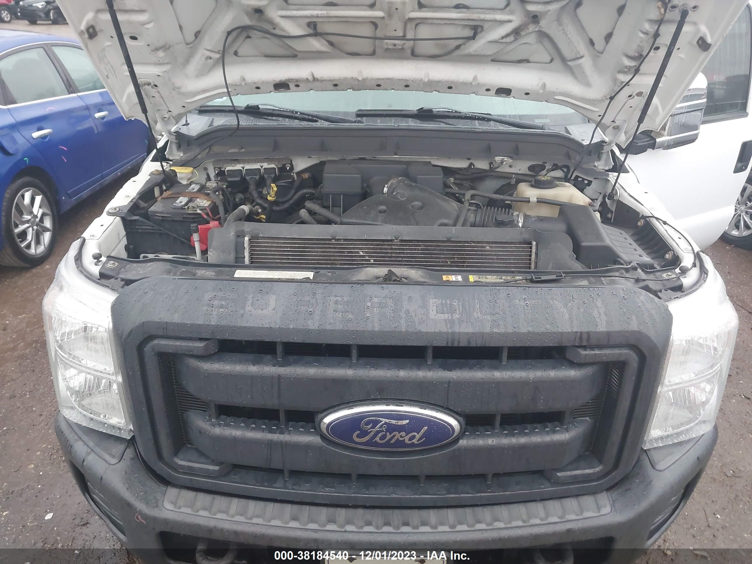 Photo 9 VIN: 1FT7W2A62CEB87969 - FORD F250 