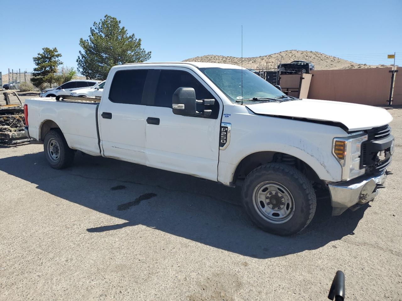 Photo 3 VIN: 1FT7W2A65KEE73510 - FORD F250 