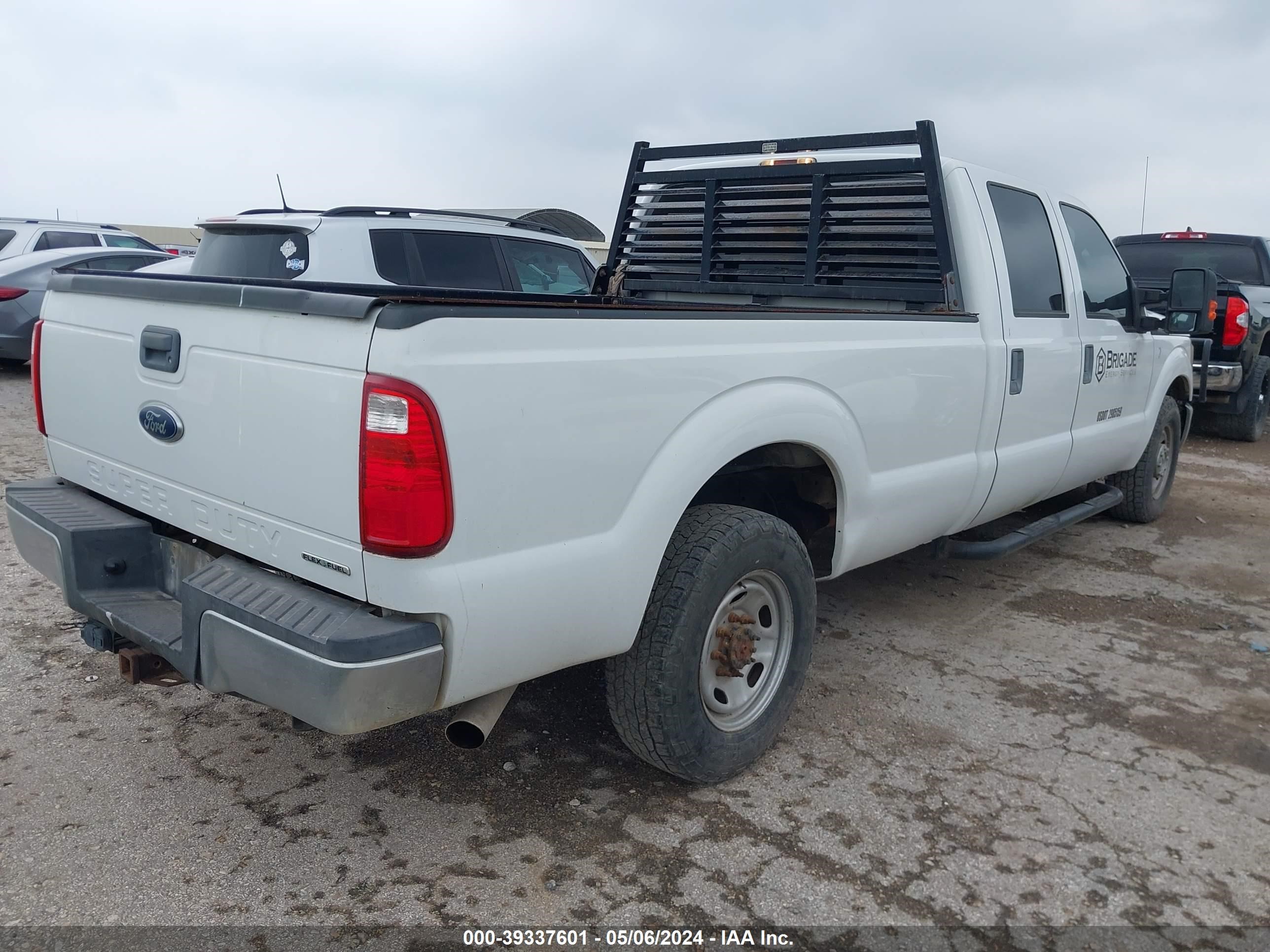 Photo 3 VIN: 1FT7W2A66FEB69057 - FORD F250 