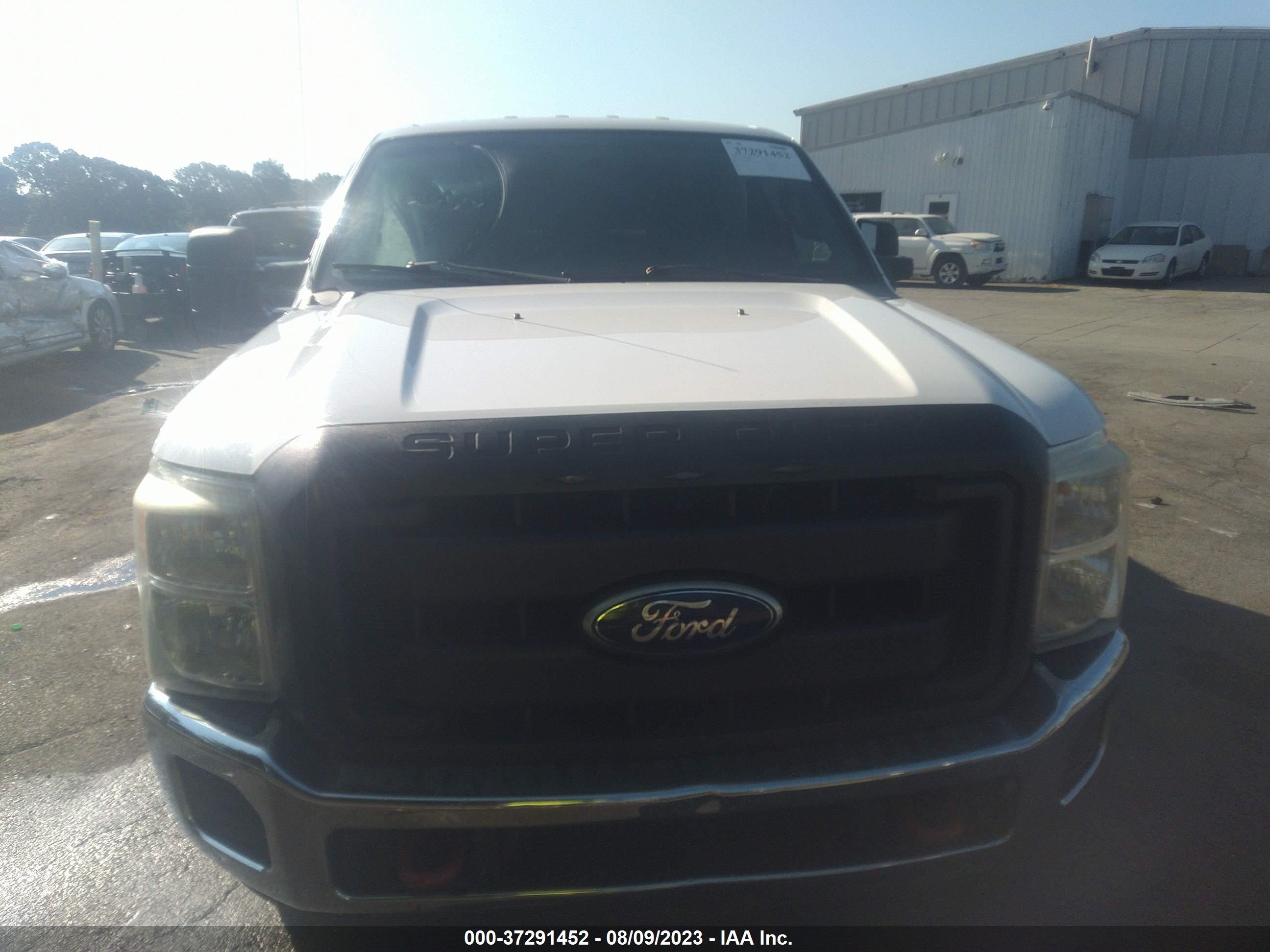 Photo 11 VIN: 1FT7W2A69BEA50249 - FORD F250 