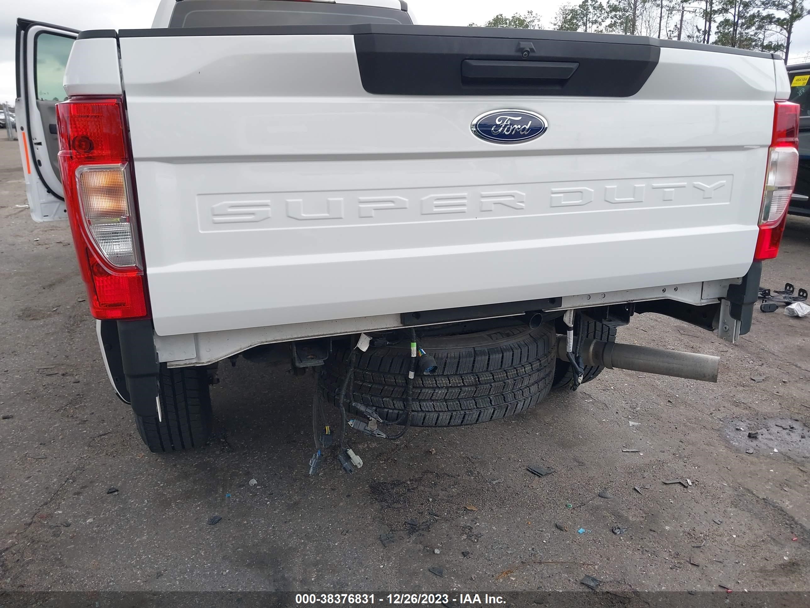 Photo 5 VIN: 1FT7W2A6XNEC69788 - FORD F250 