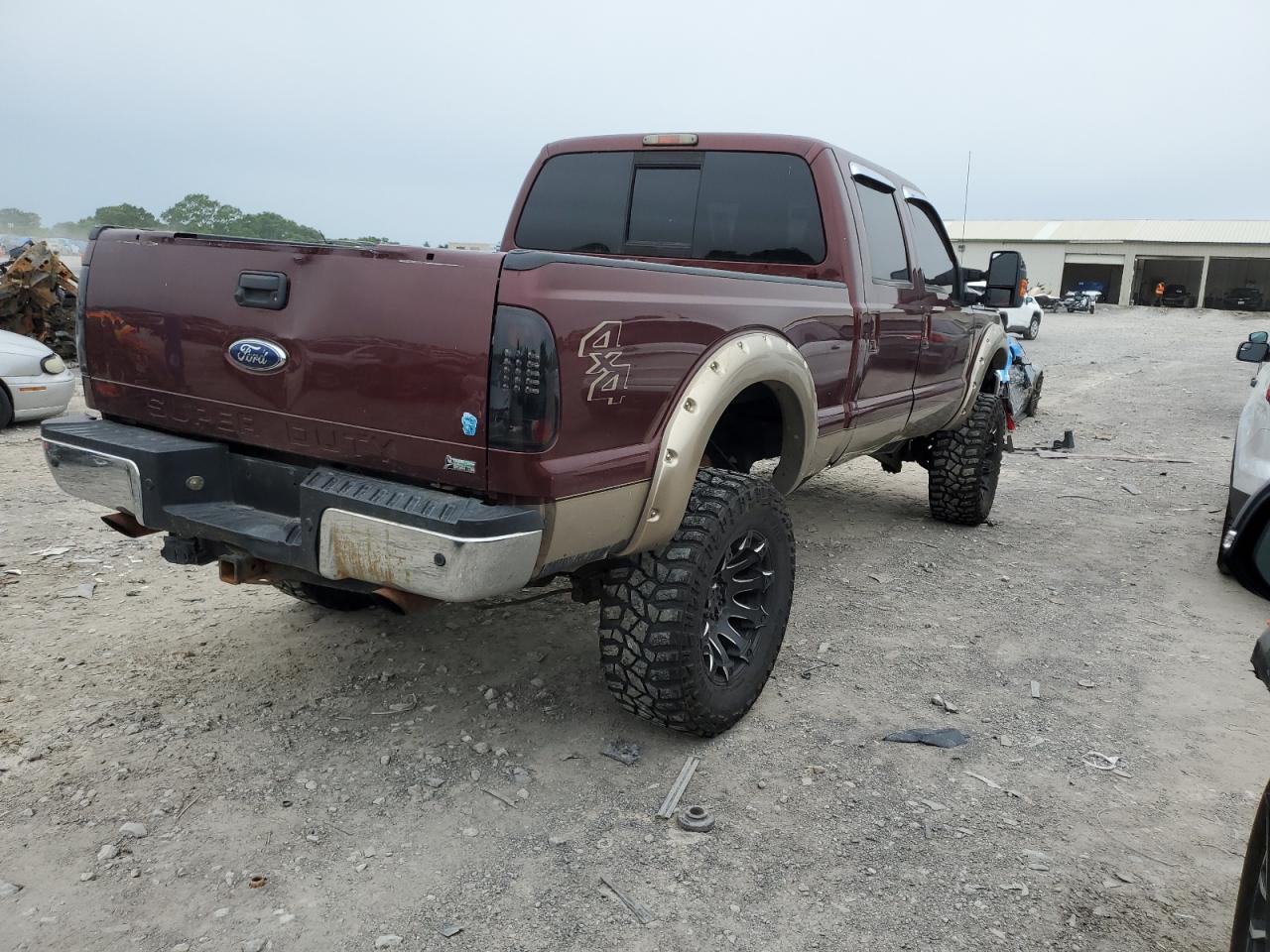 Photo 2 VIN: 1FT7W2B60BEB34782 - FORD F250 