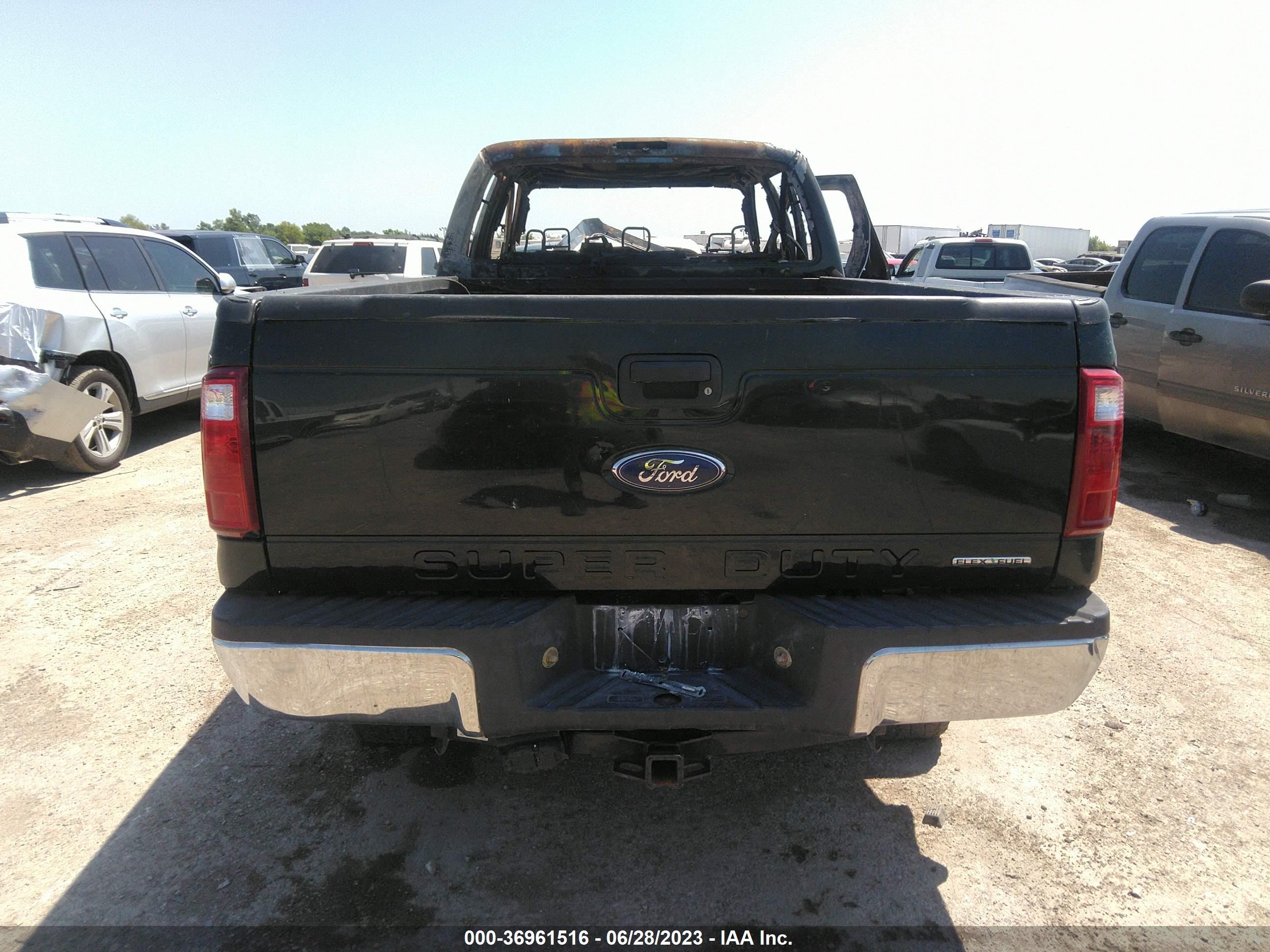 Photo 14 VIN: 1FT7W2B60DEB03499 - FORD F250 