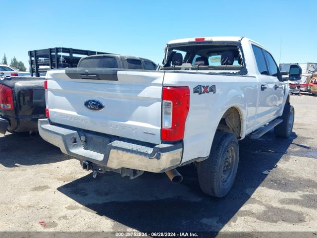 Photo 3 VIN: 1FT7W2B60HED43724 - FORD F-250 