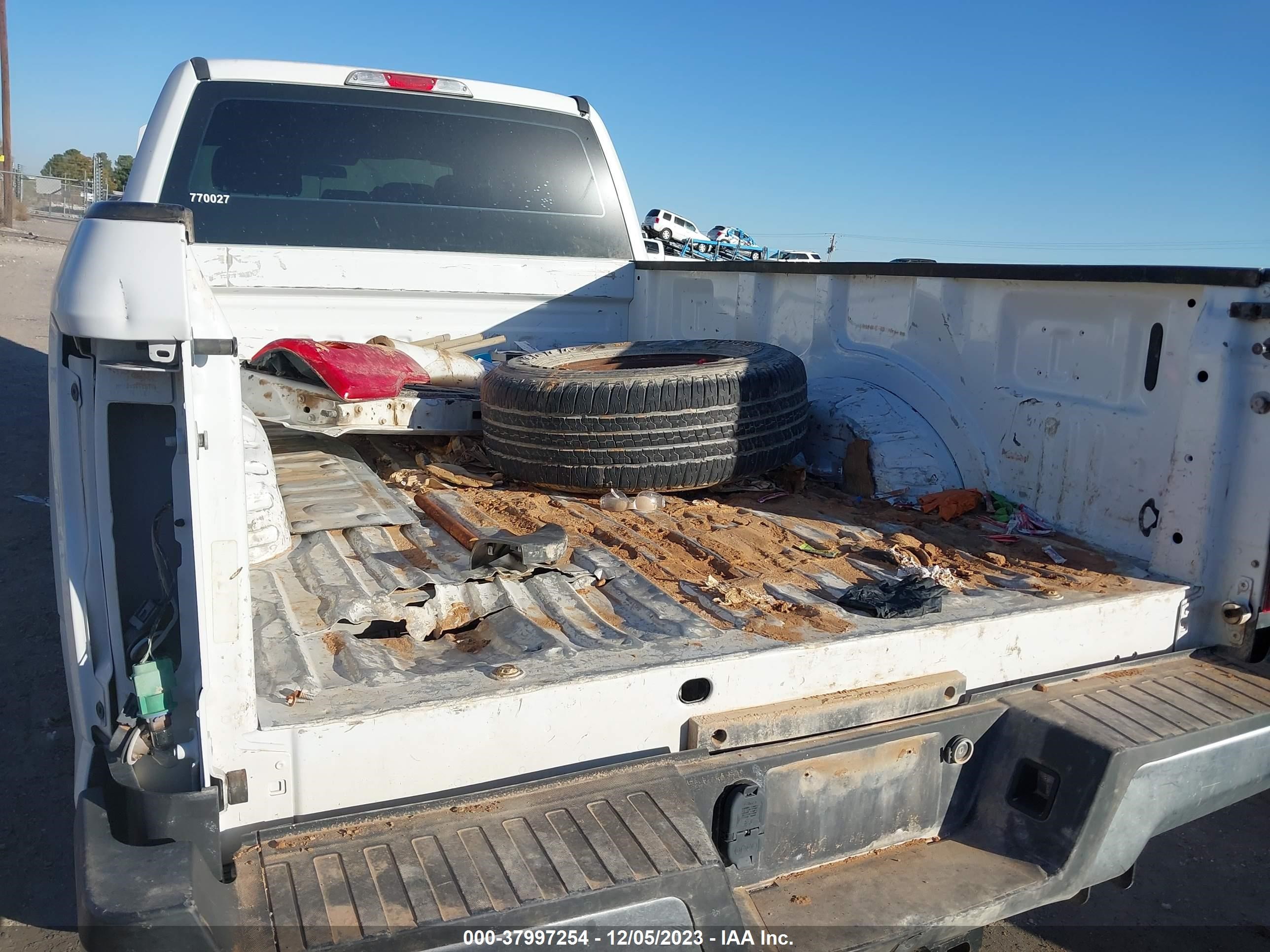 Photo 5 VIN: 1FT7W2B60JEB09122 - FORD F250 