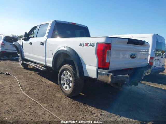 Photo 2 VIN: 1FT7W2B62HEE09612 - FORD F-250 