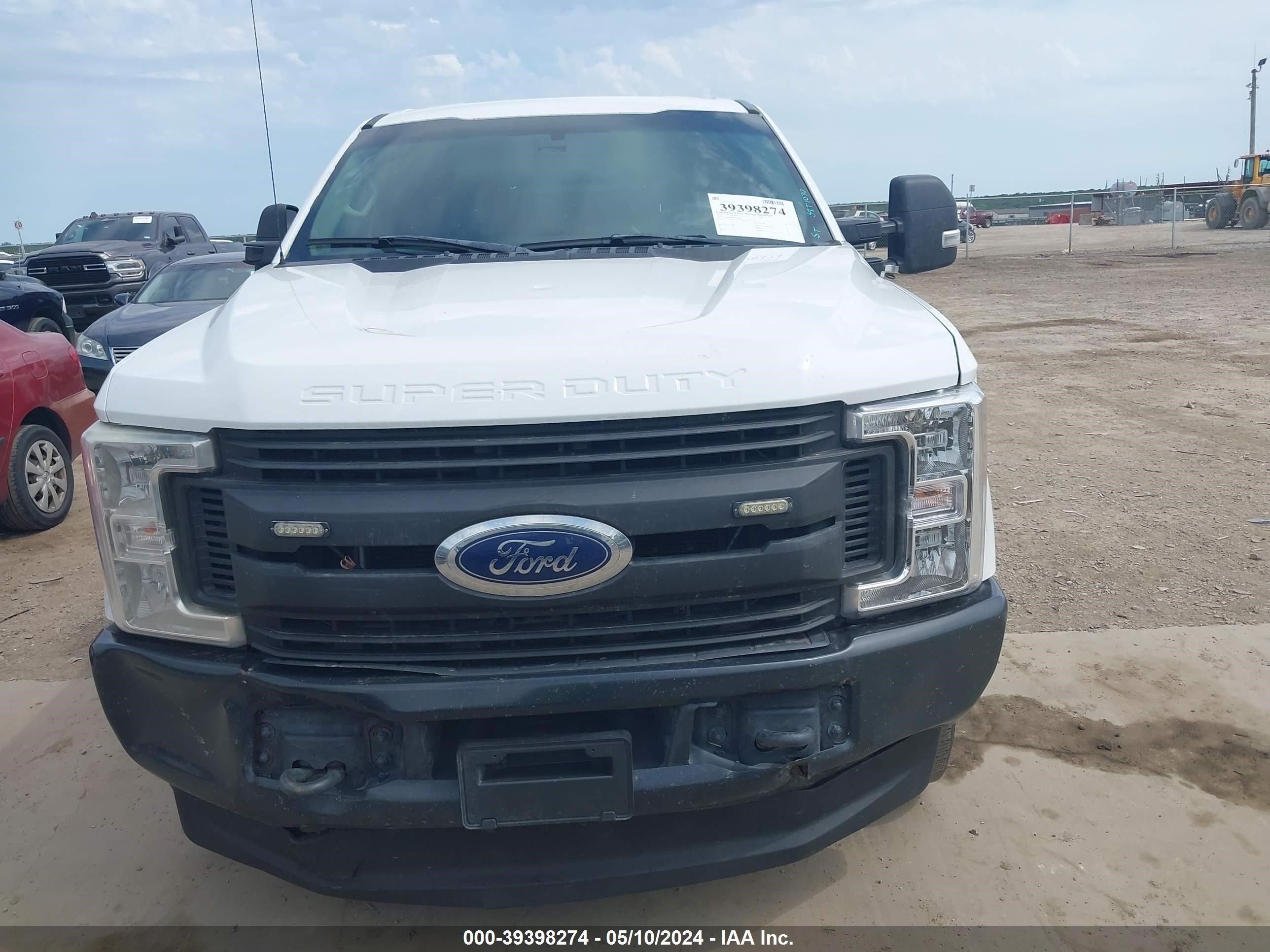 Photo 11 VIN: 1FT7W2B62KEC41428 - FORD F250 