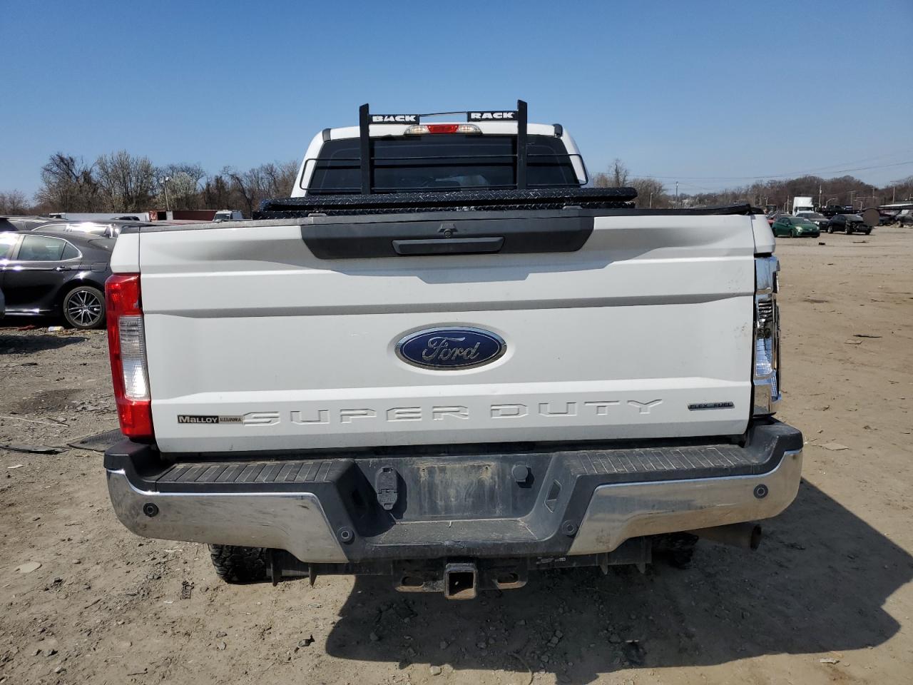 Photo 5 VIN: 1FT7W2B64HED80680 - FORD F250 