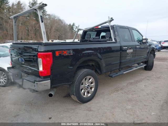 Photo 3 VIN: 1FT7W2B66JEC03781 - FORD F-250 