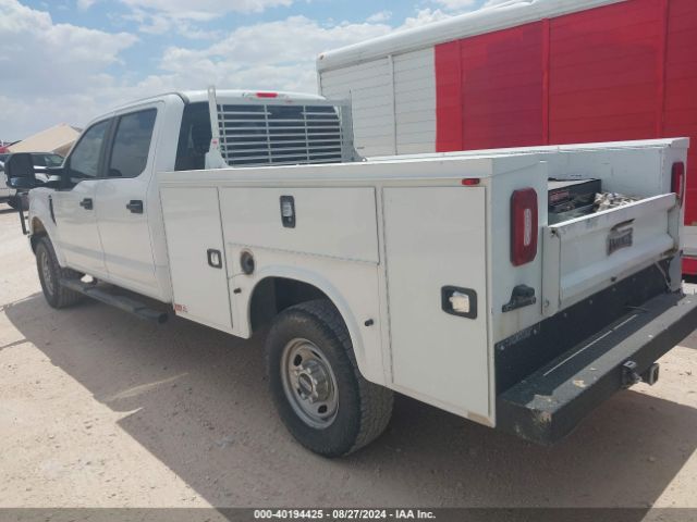 Photo 2 VIN: 1FT7W2B66JEC56643 - FORD F-250 