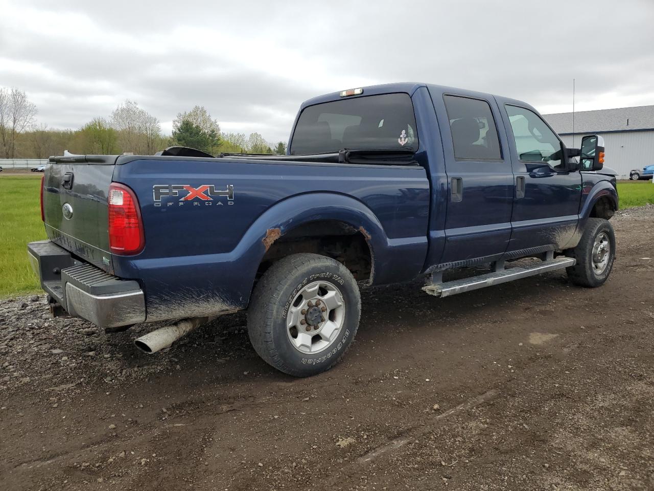 Photo 2 VIN: 1FT7W2B67BEA71051 - FORD F250 