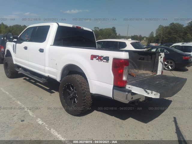 Photo 2 VIN: 1FT7W2B68HED76549 - FORD SUPER DUTY F-250 SRW 