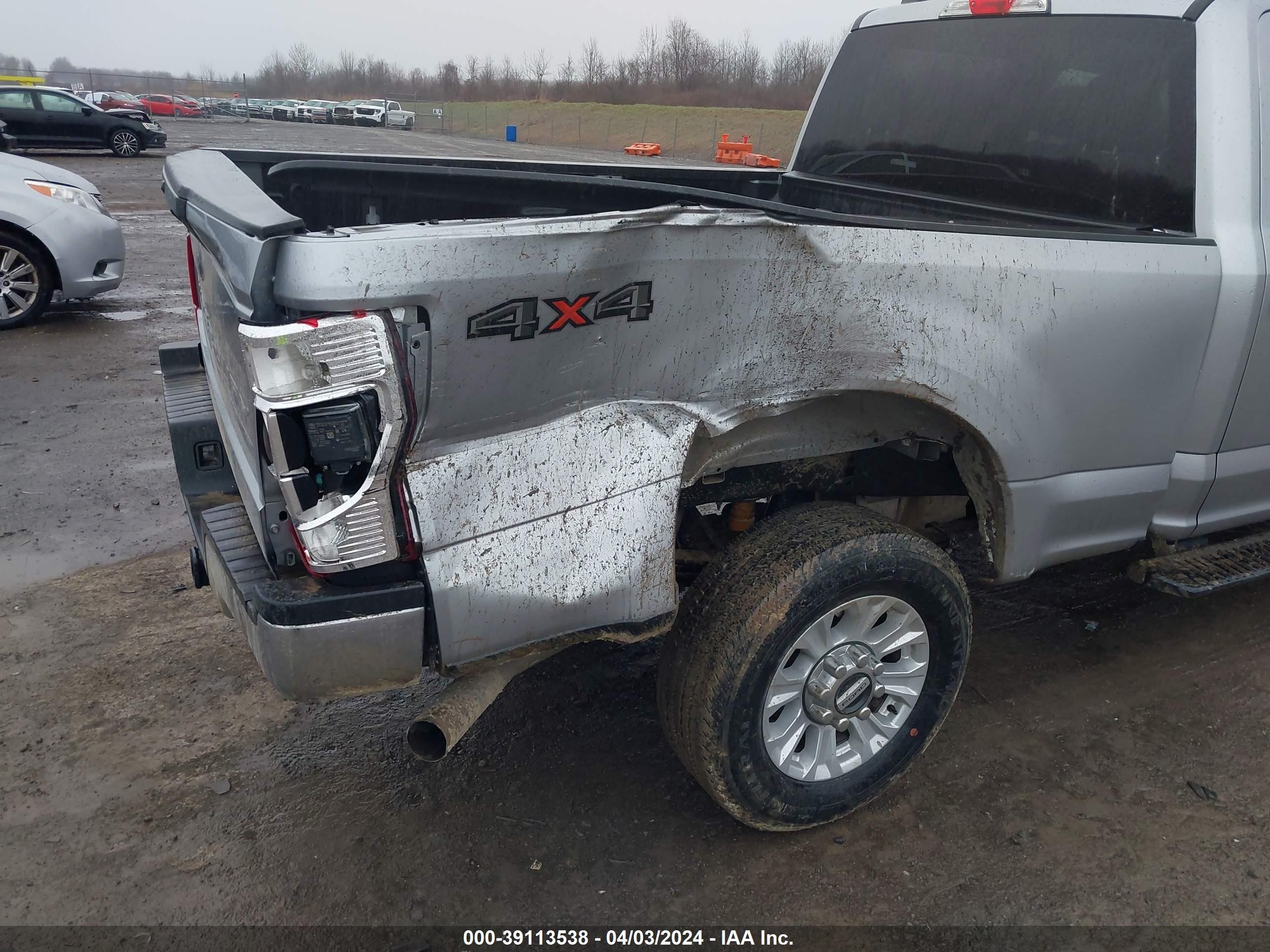 Photo 5 VIN: 1FT7W2B68NEF06566 - FORD F250 