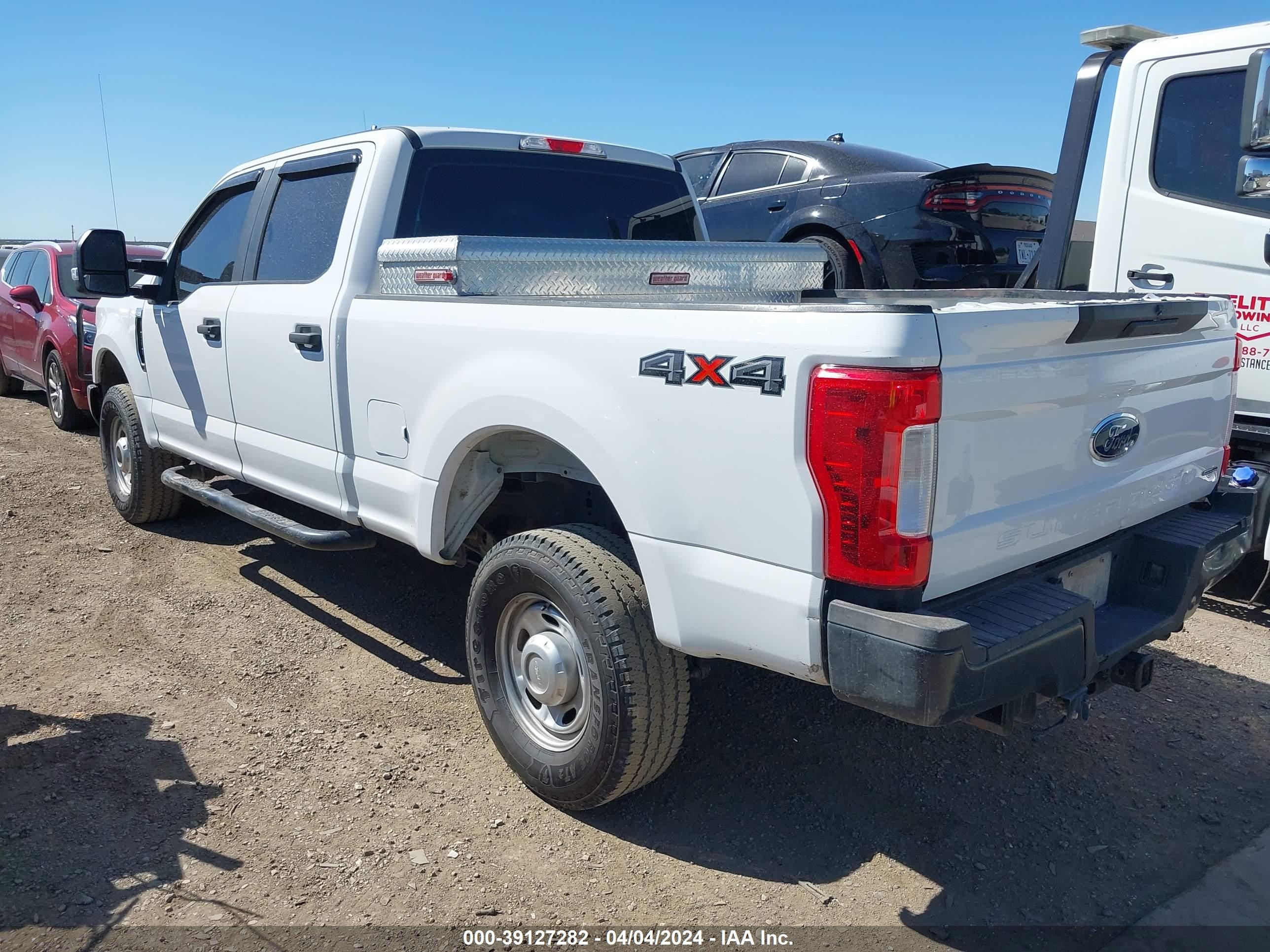 Photo 2 VIN: 1FT7W2B69KED40974 - FORD F250 