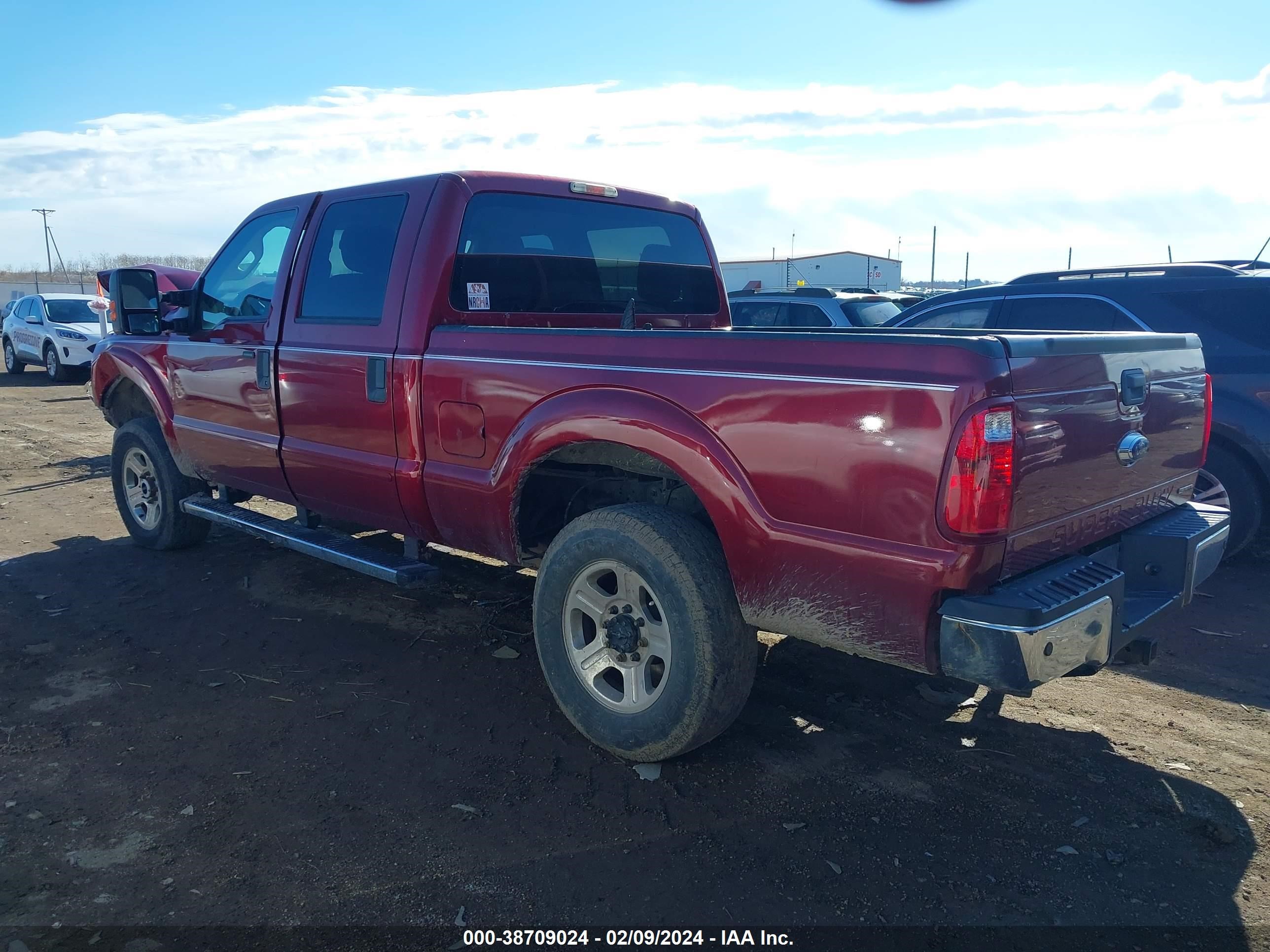 Photo 2 VIN: 1FT7W2B6XFED40438 - FORD F250 