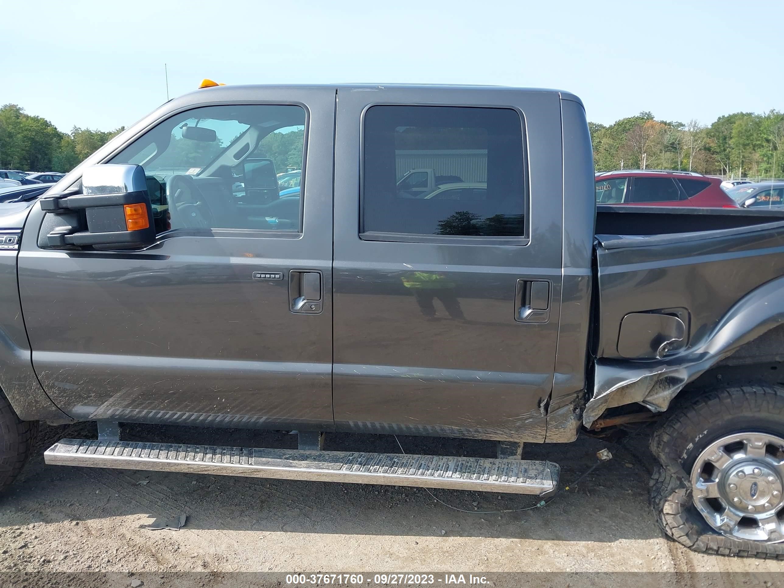 Photo 13 VIN: 1FT7W2B6XGEB46896 - FORD F250 