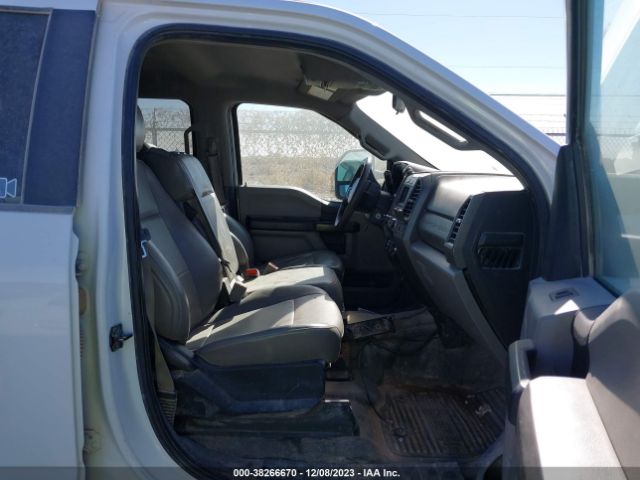 Photo 4 VIN: 1FT7W2B6XKEF79790 - FORD F-250 