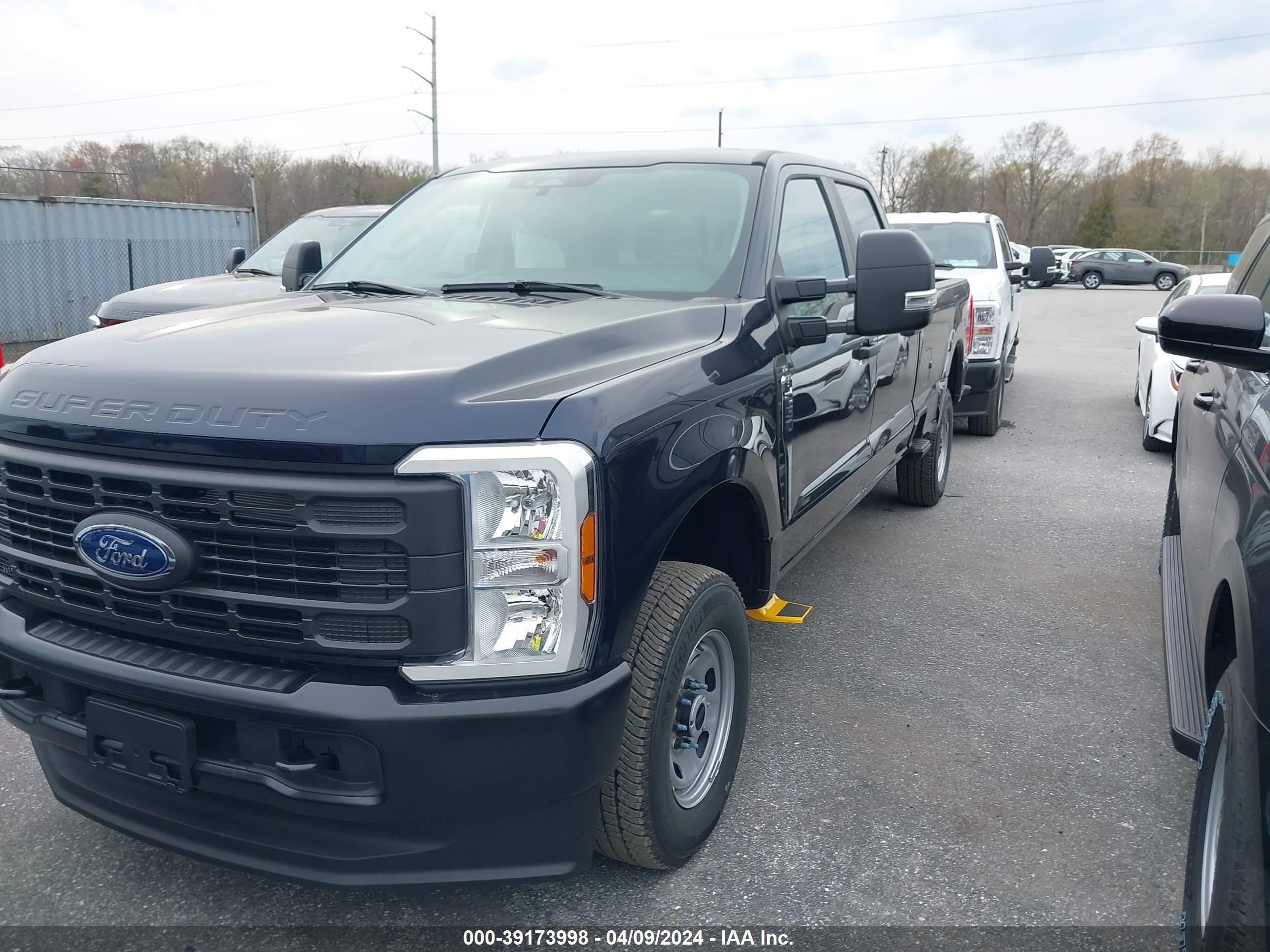 Photo 1 VIN: 1FT7W2BA0RED58245 - FORD F250 