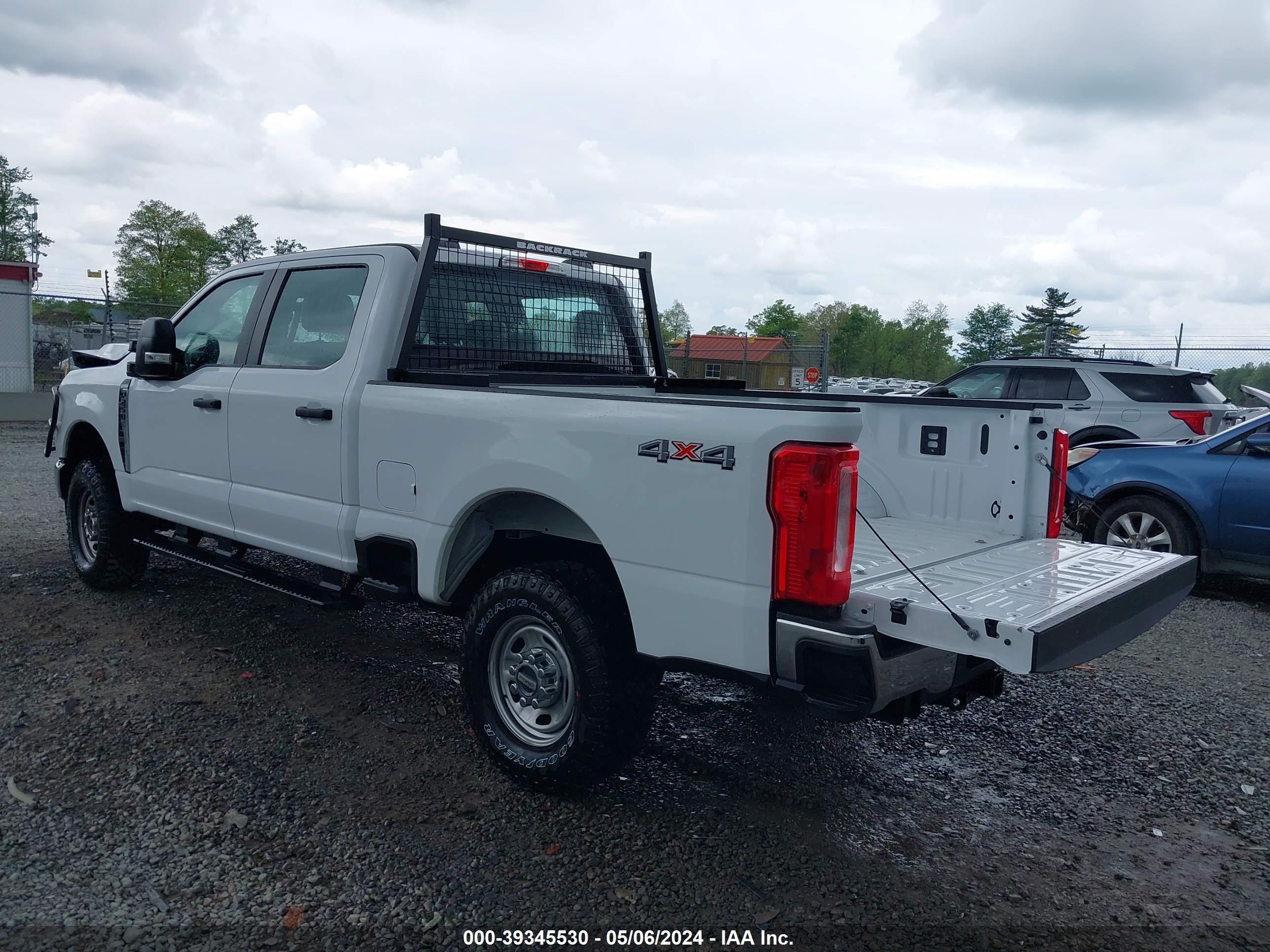 Photo 2 VIN: 1FT7W2BA2REC58552 - FORD F250 