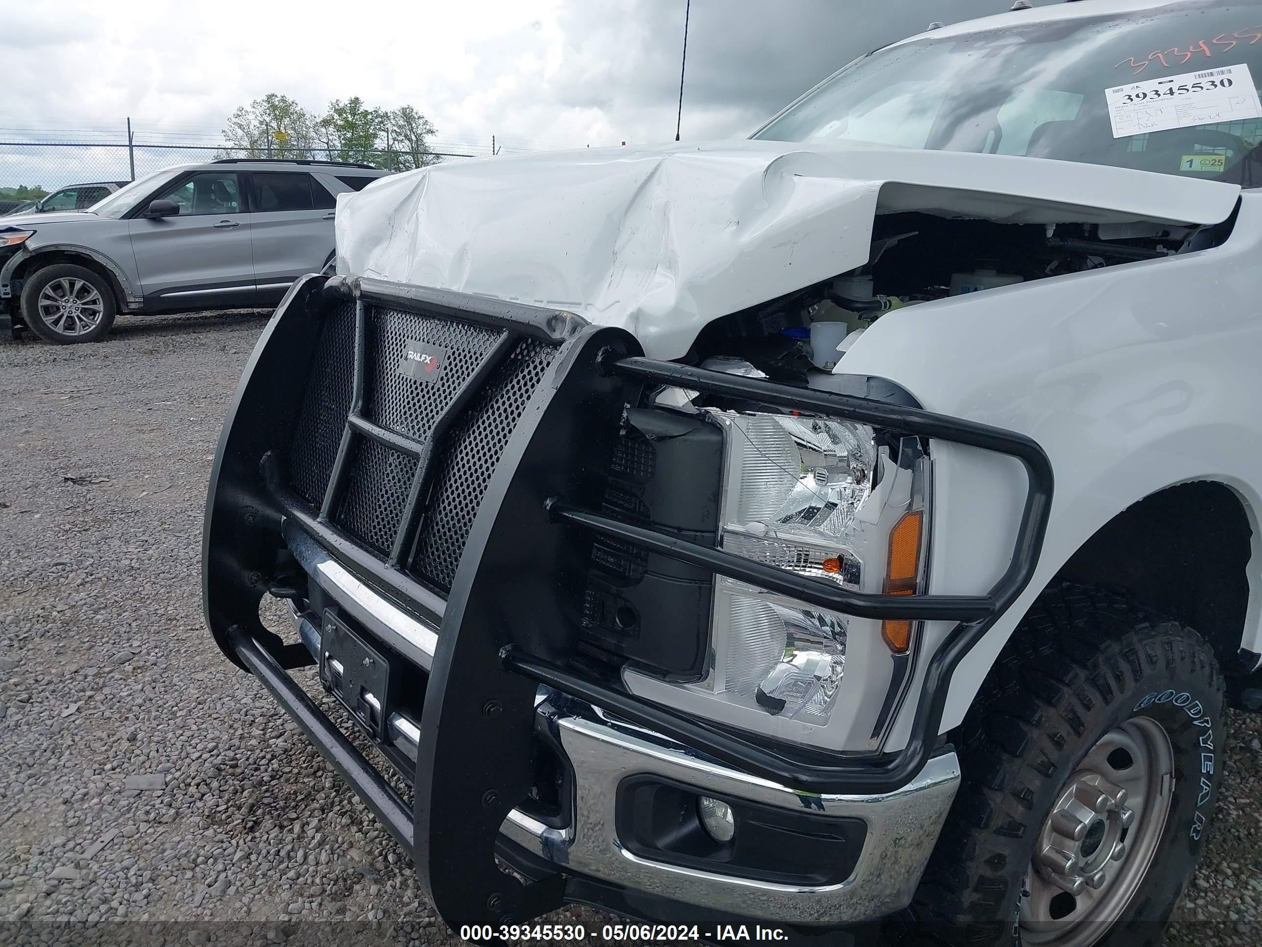 Photo 5 VIN: 1FT7W2BA2REC58552 - FORD F250 