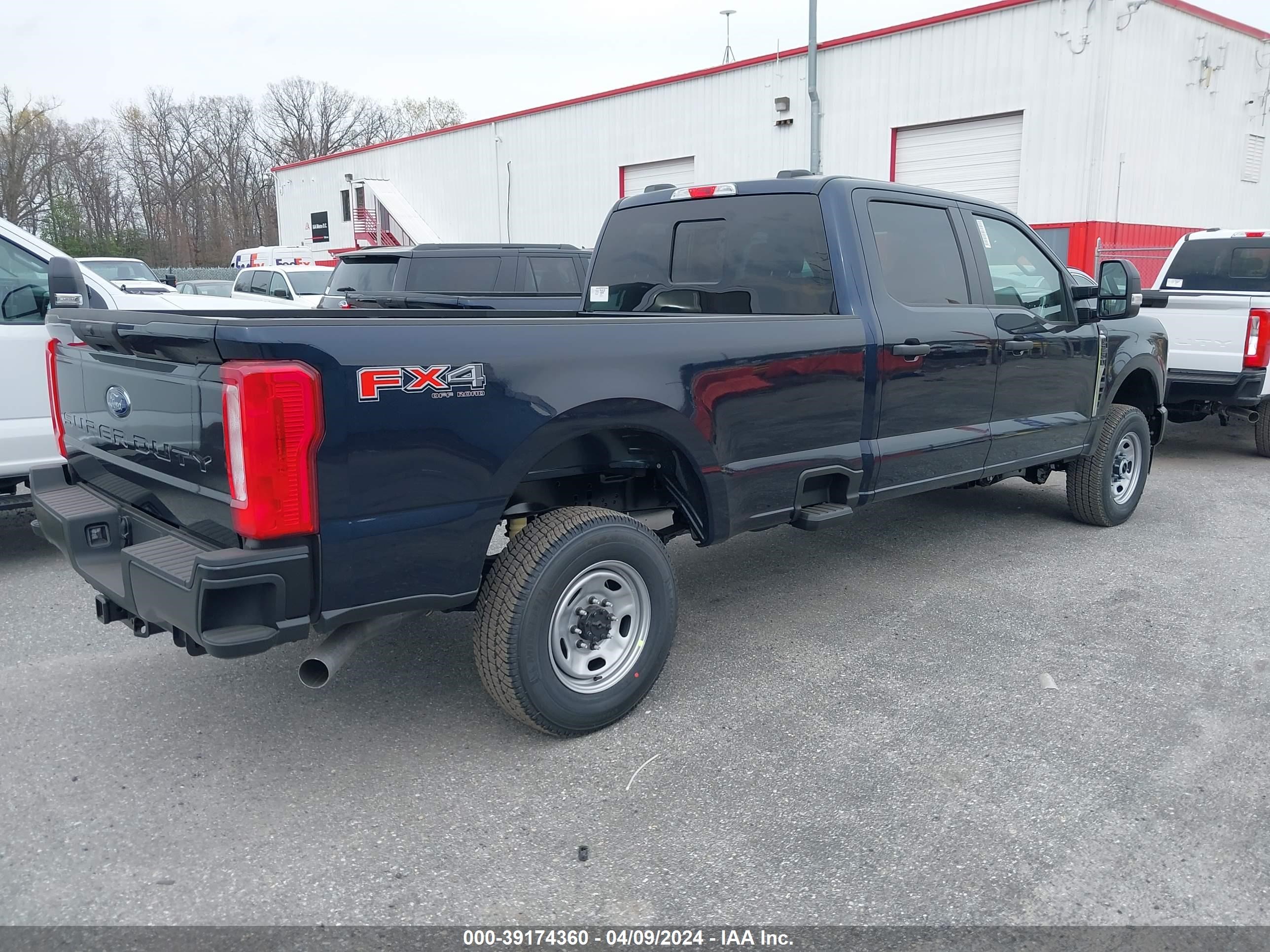 Photo 3 VIN: 1FT7W2BA7RED57321 - FORD F250 